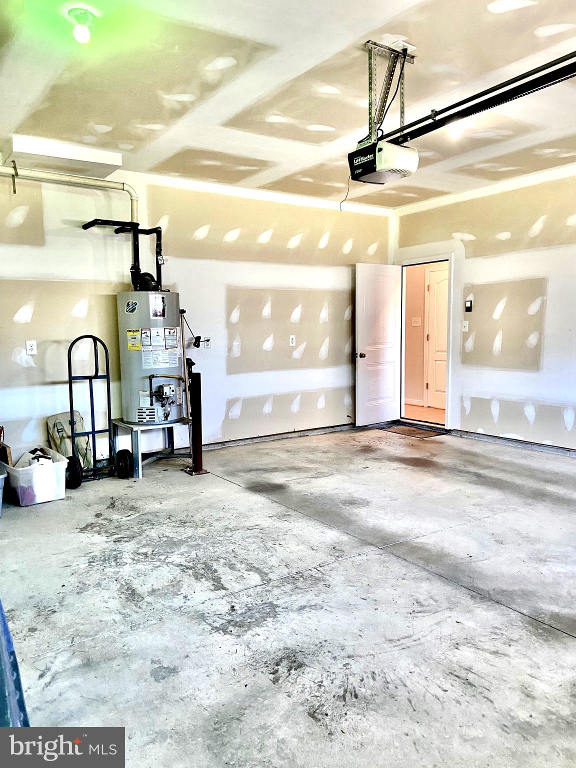 HONEY MEADOWS - Residential