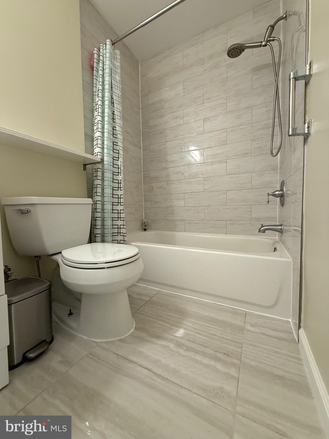 TERRACE TOWNE HOMES OF GUNSTON - Residential