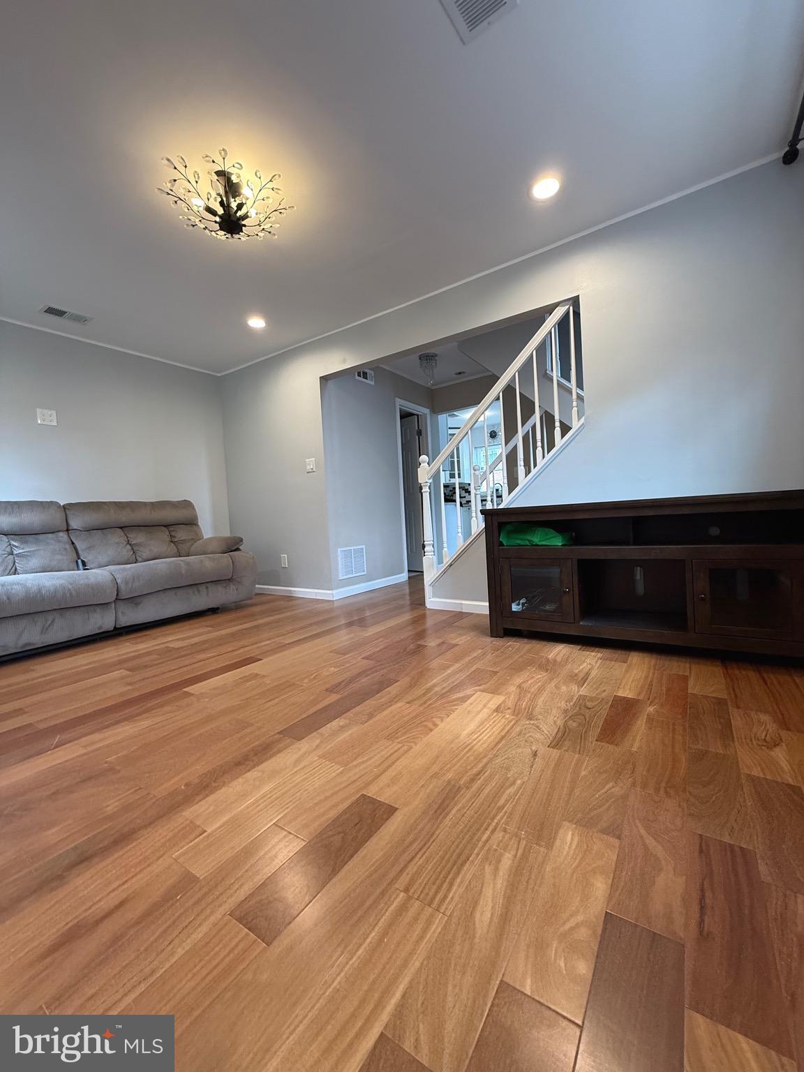 TERRACE TOWNE HOMES OF GUNSTON - Residential