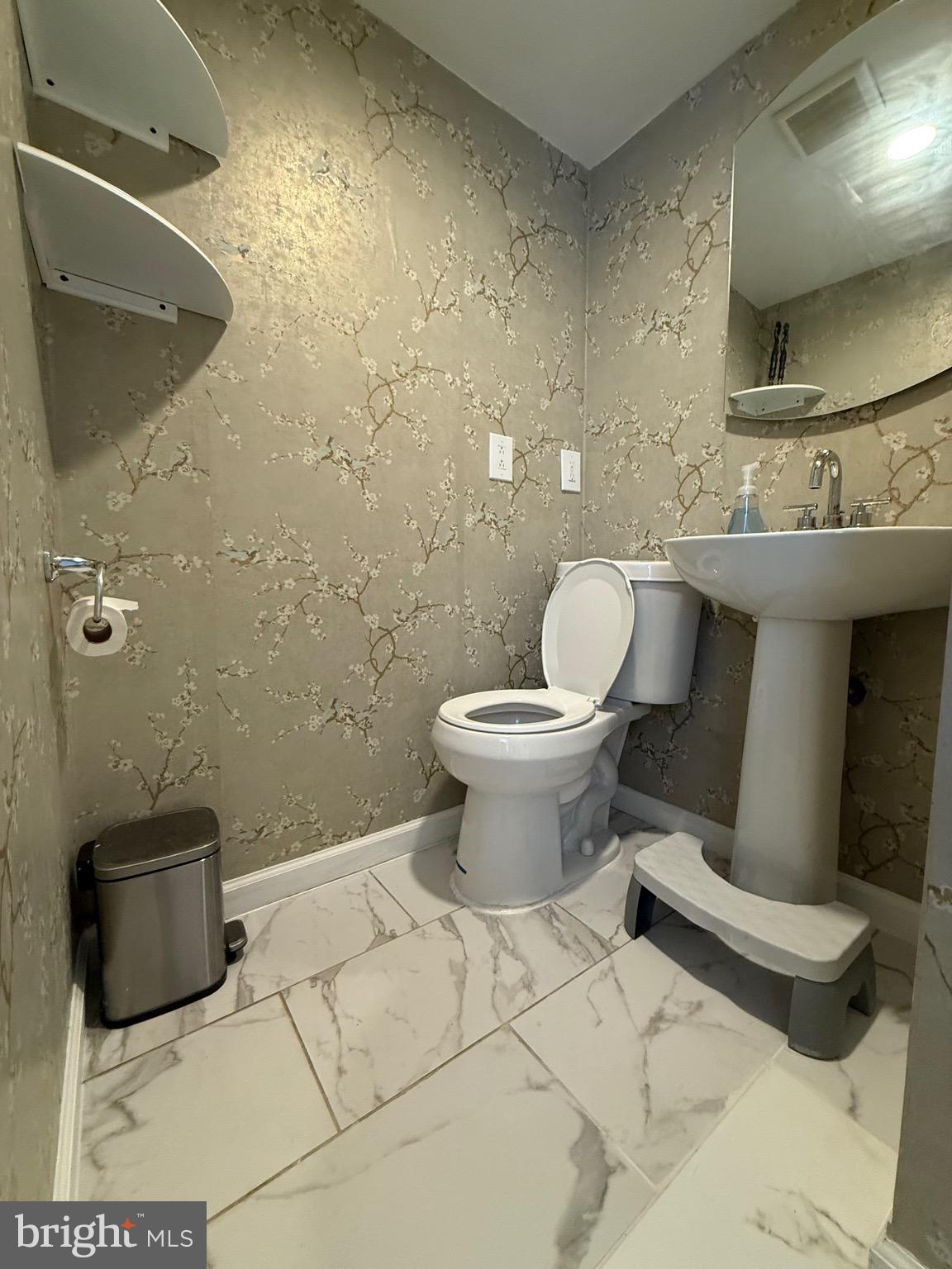 TERRACE TOWNE HOMES OF GUNSTON - Residential