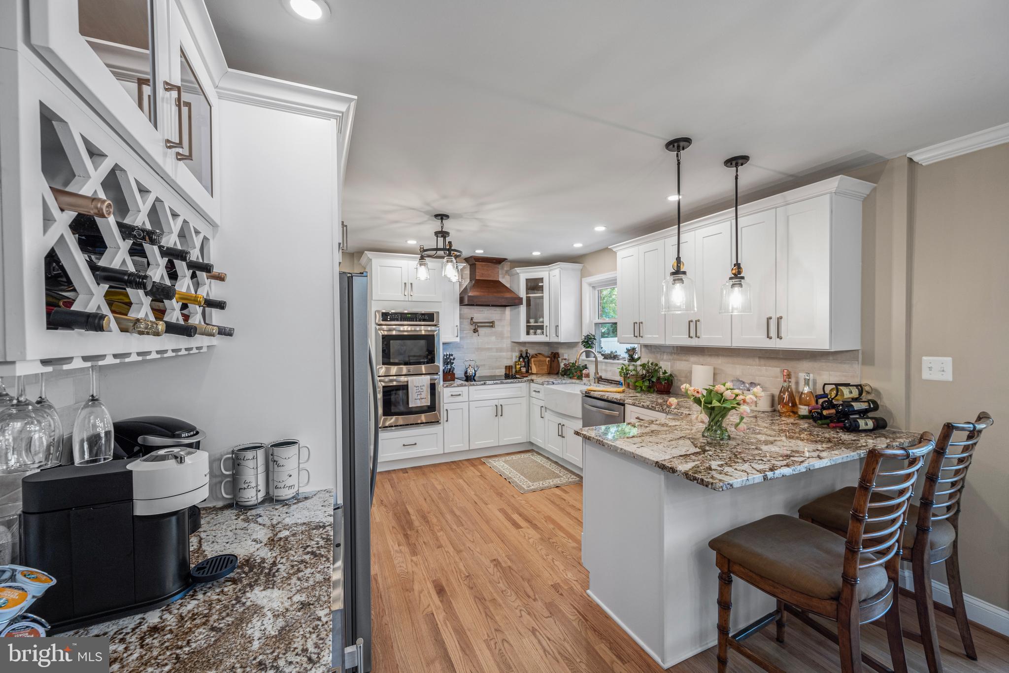 CRESTVIEW MANOR - Residential