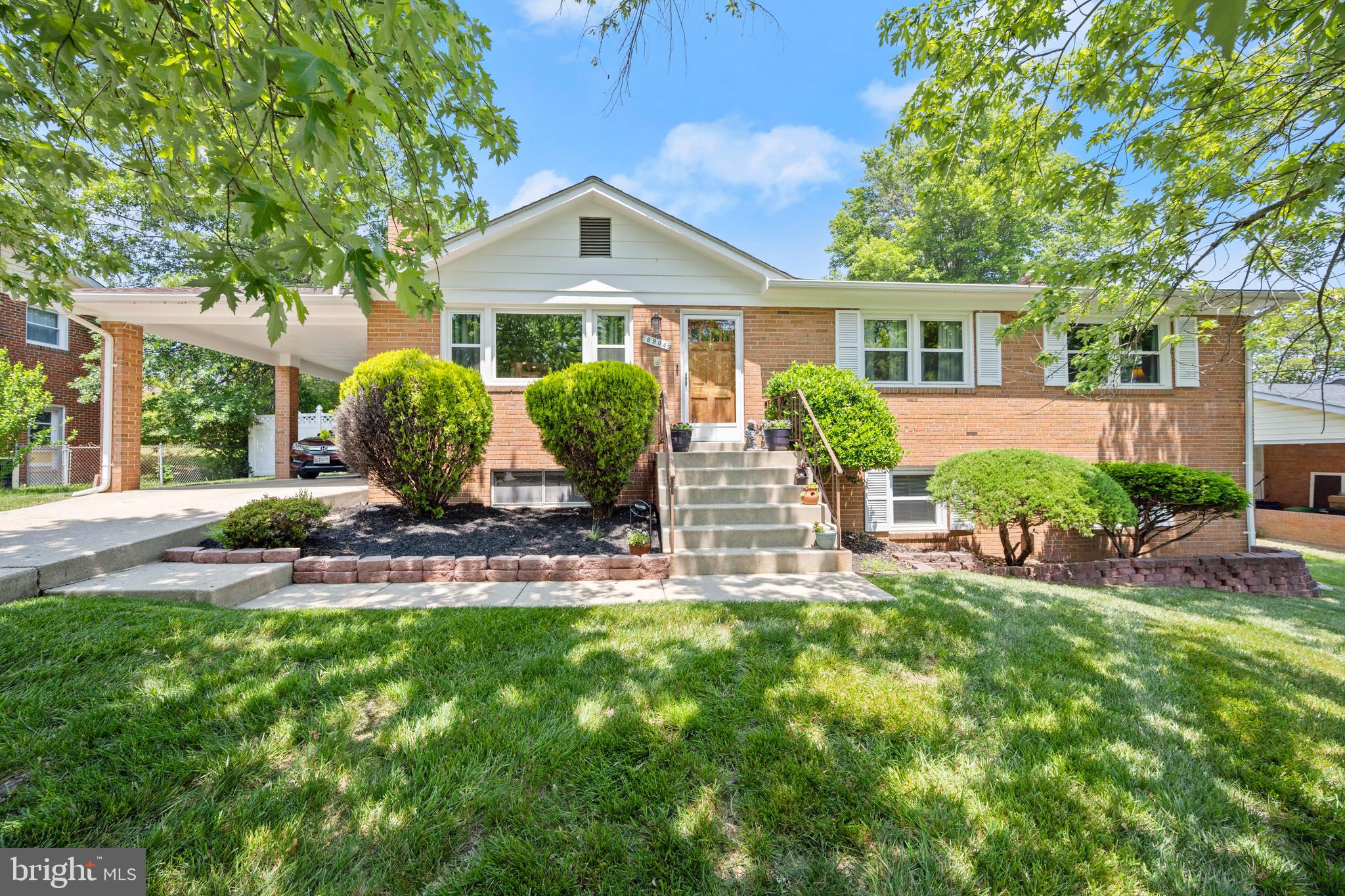 CRESTVIEW MANOR - Residential