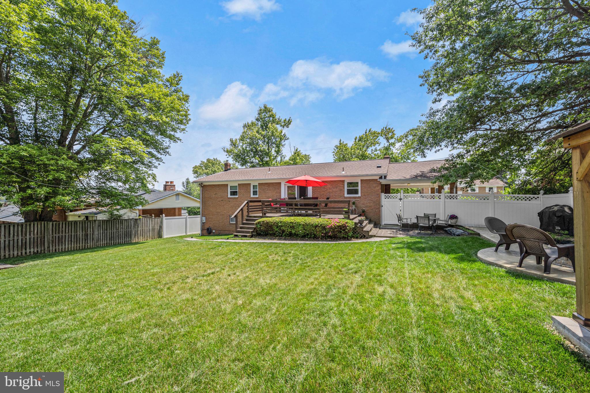 CRESTVIEW MANOR - Residential