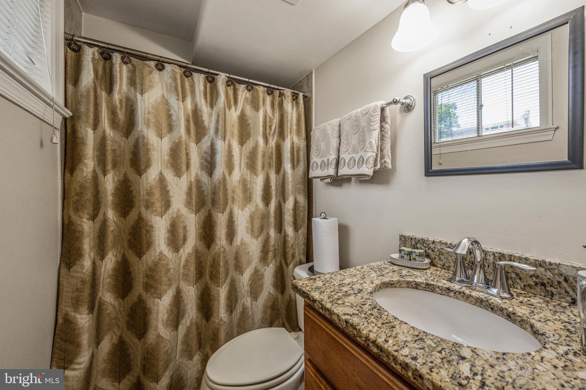 CRESTVIEW MANOR - Residential