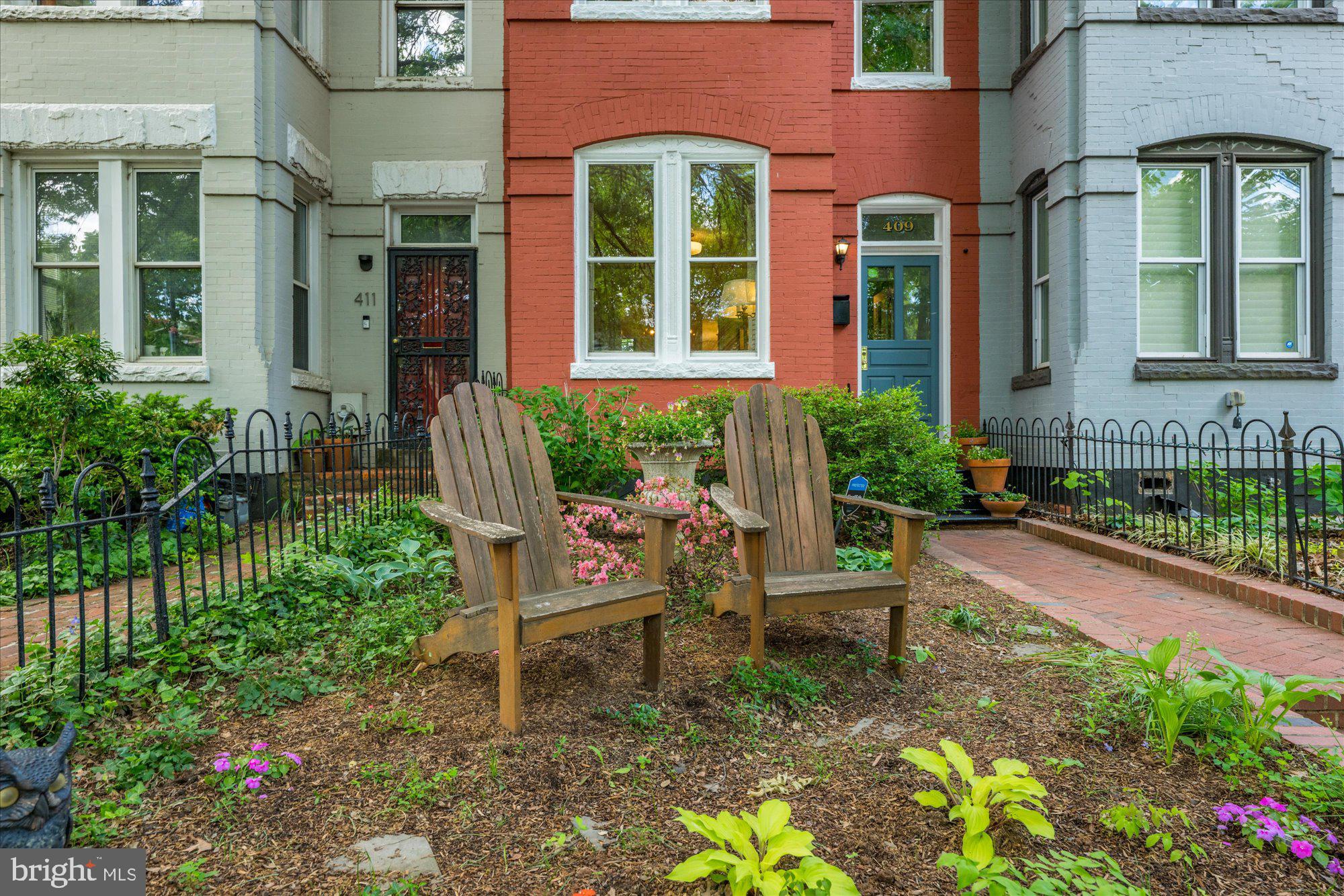 409 KENTUCKY AVENUE SE