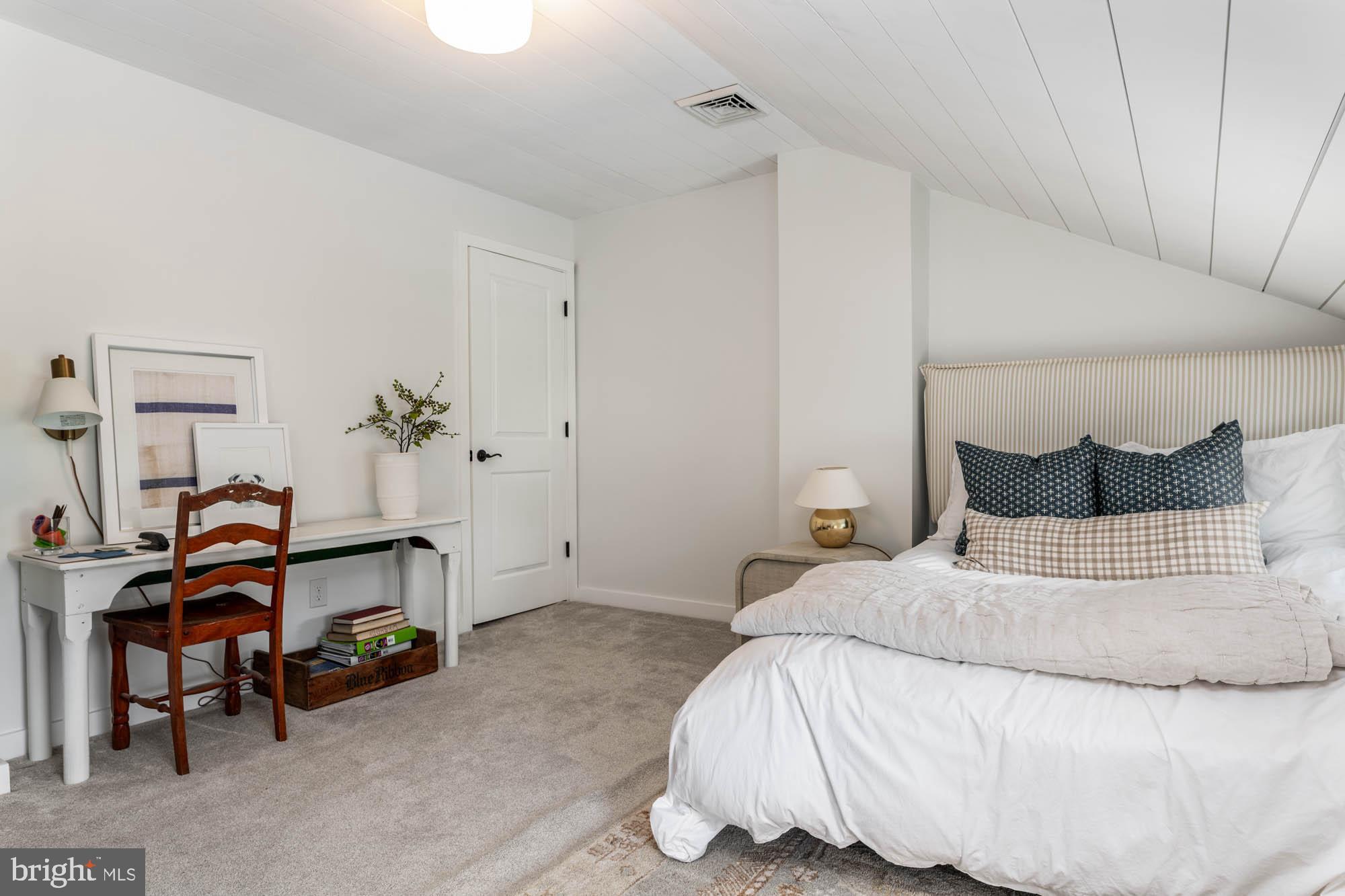 CONSHOHOCKEN - Residential Lease