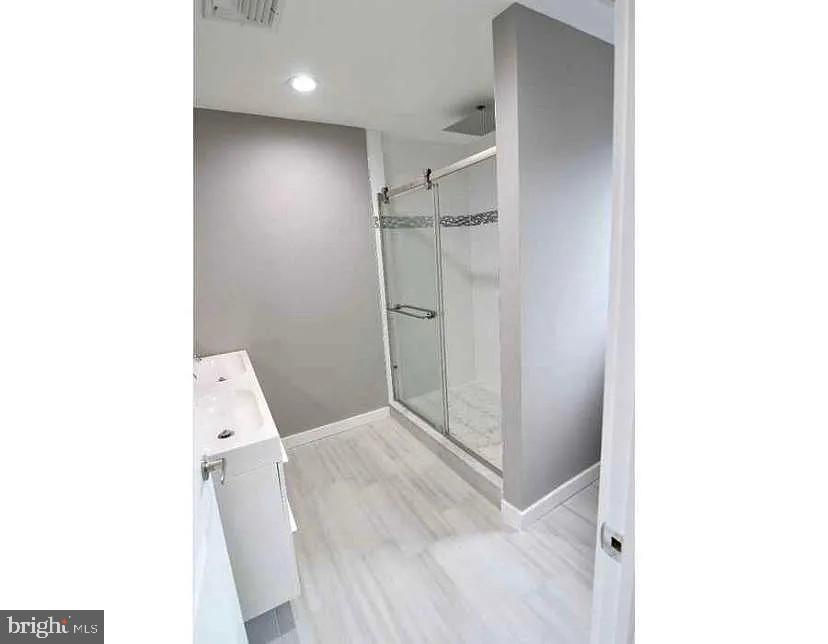 CONSHOHOCKEN - Residential