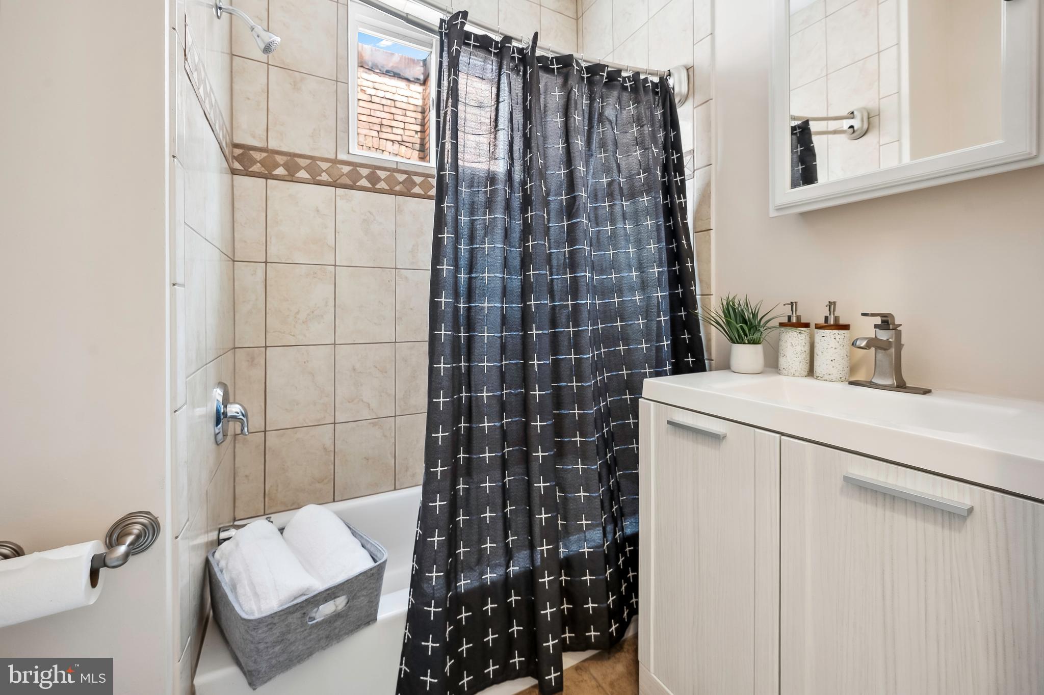 OLD GOUCHER - Residential