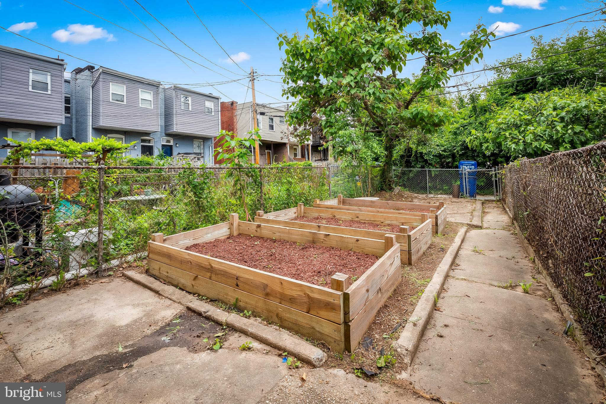 OLD GOUCHER - Residential
