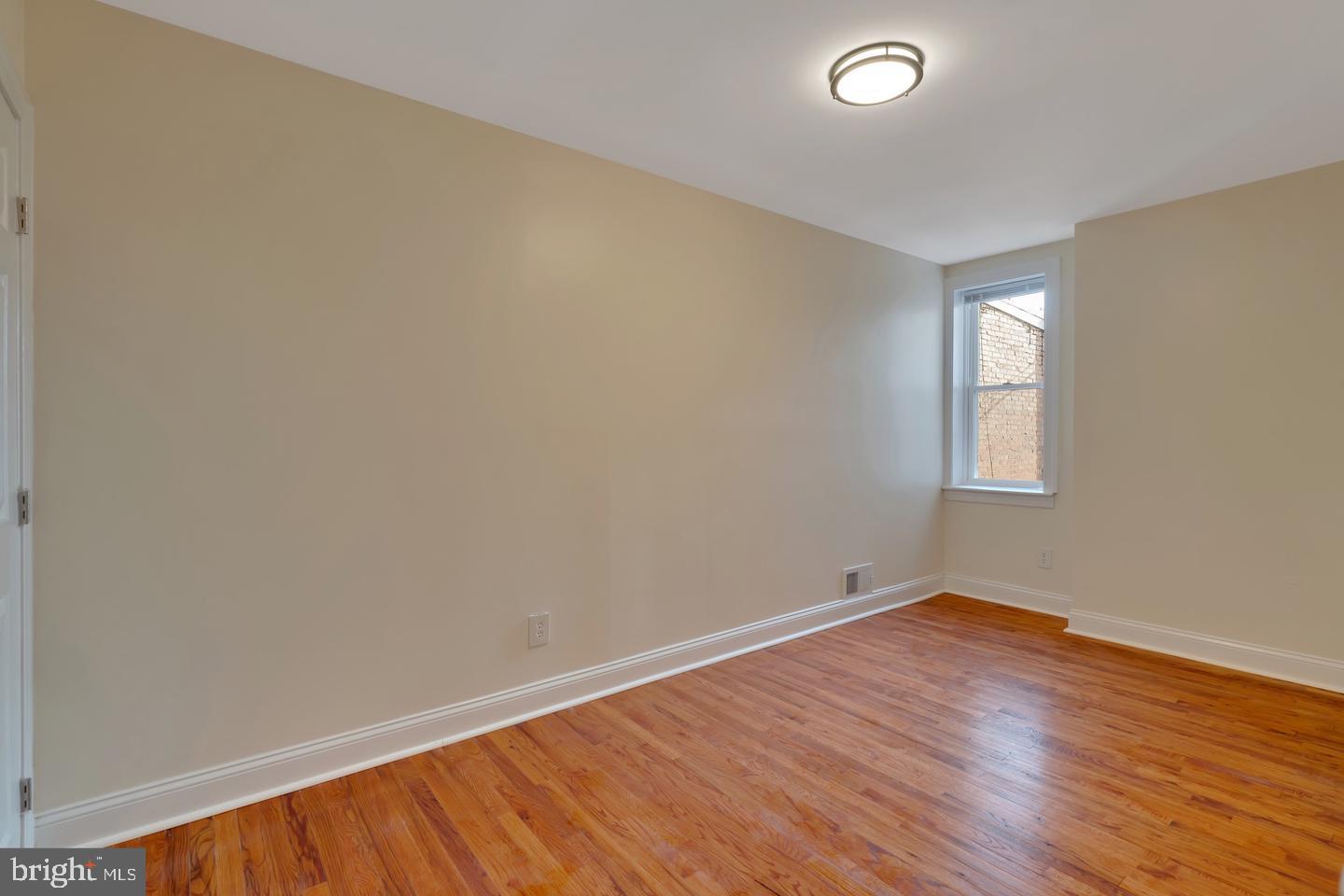 5726 WALNUT STREET