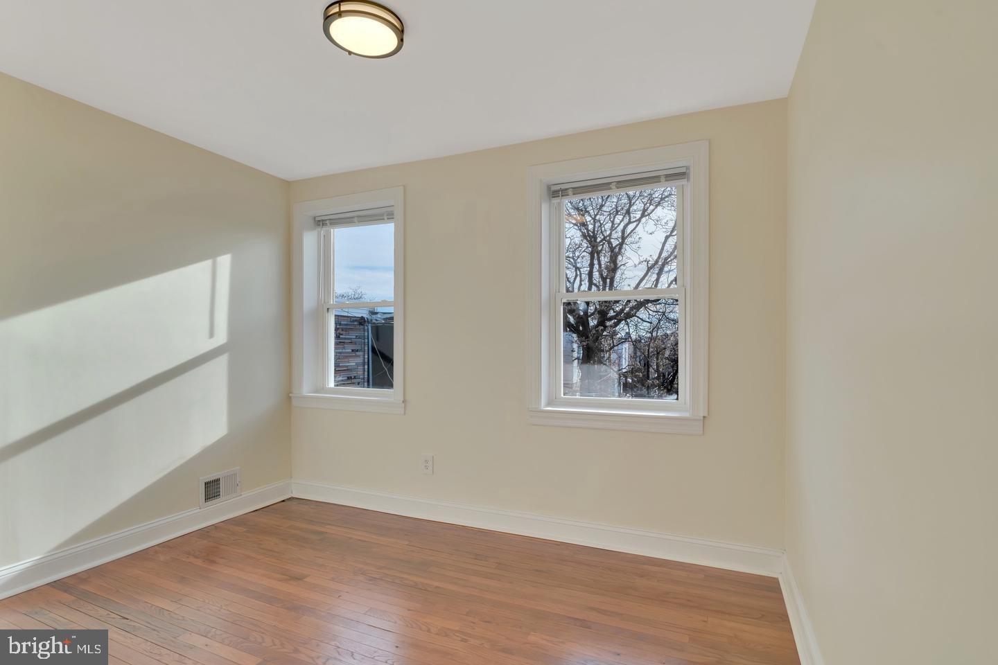5726 WALNUT STREET