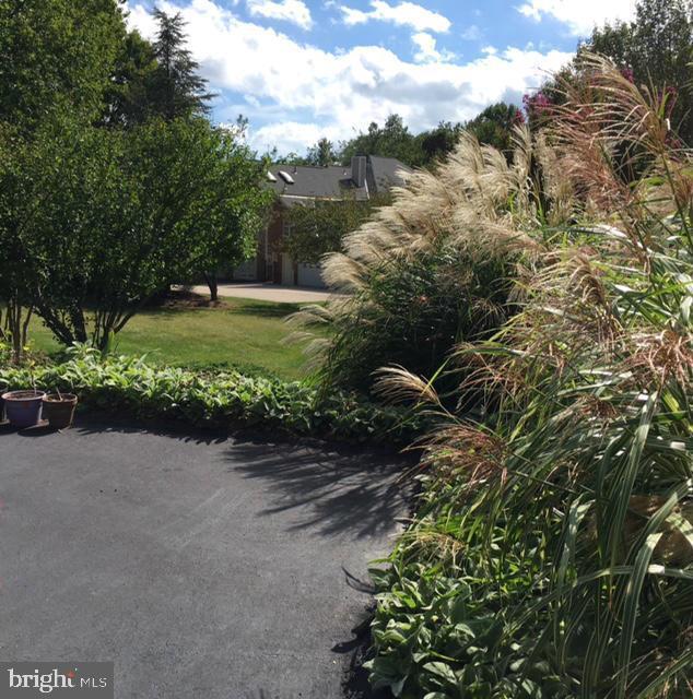 OAKTON - Residential Lease