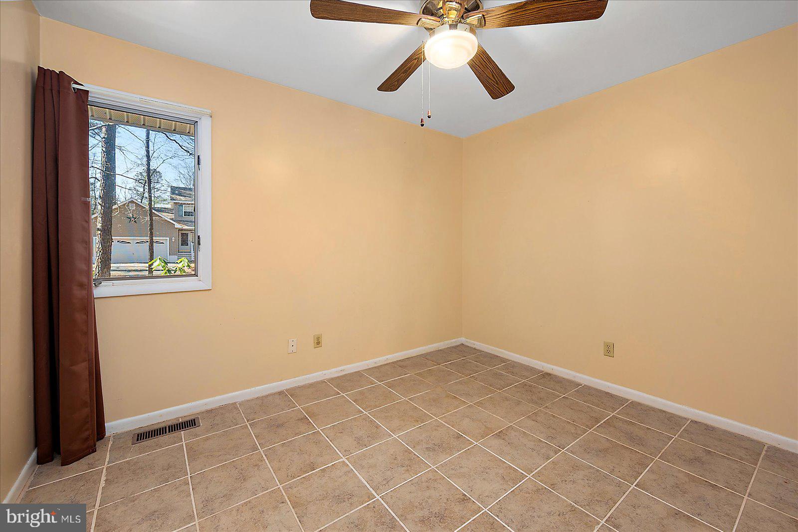 OCEAN PINES - HUNTINGTON - Residential