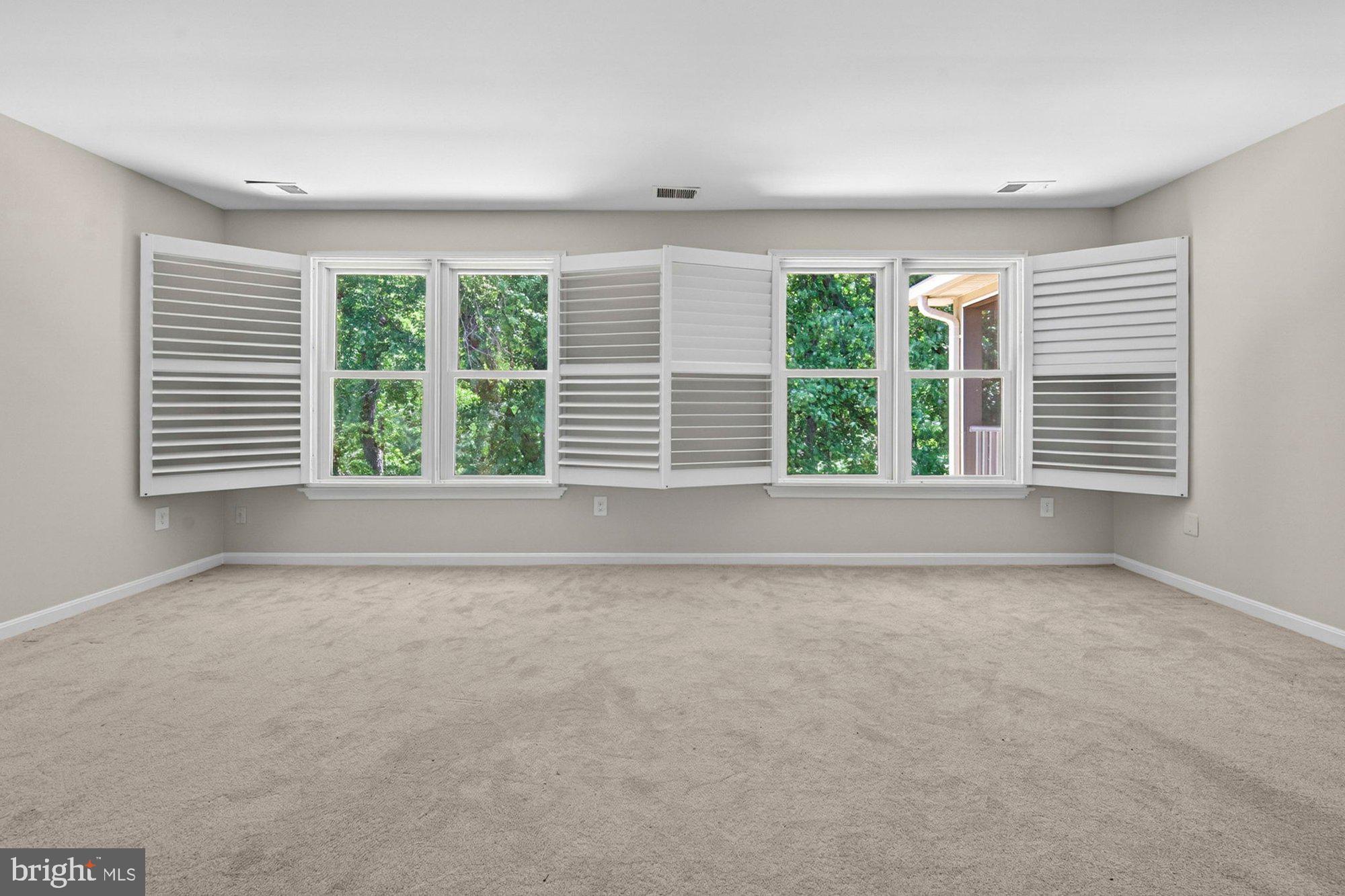 WOLFTRAP MEADOWS - Residential