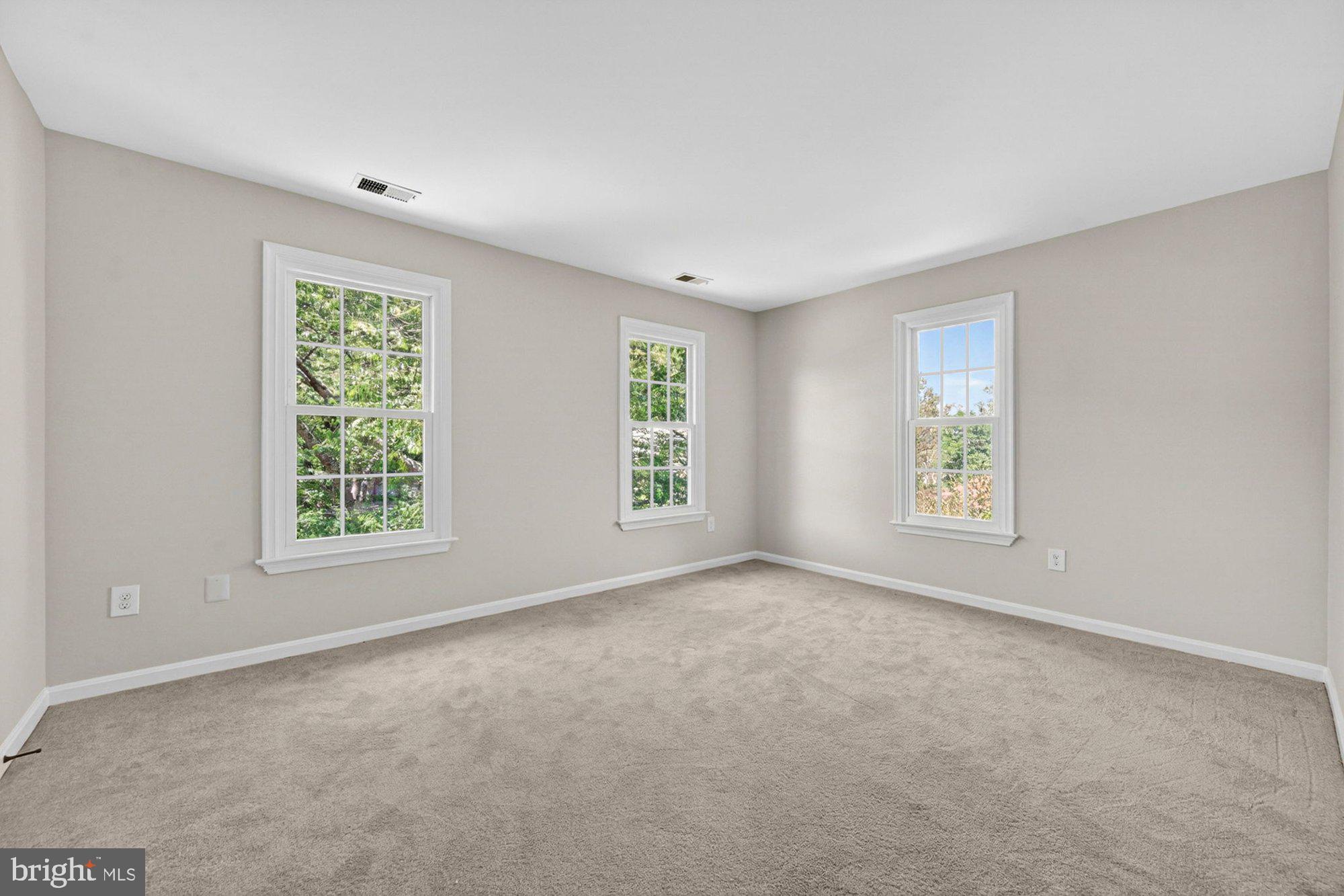WOLFTRAP MEADOWS - Residential