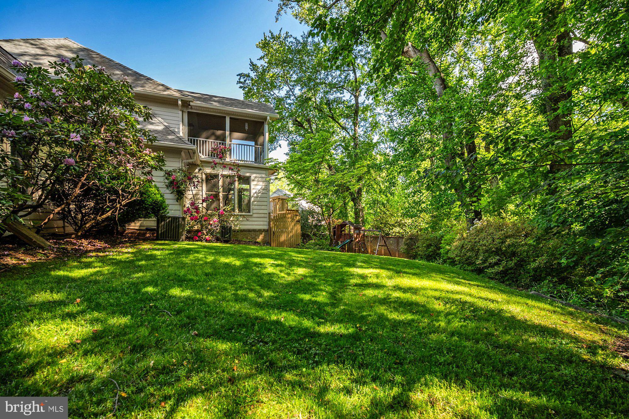 WOLFTRAP MEADOWS - Residential