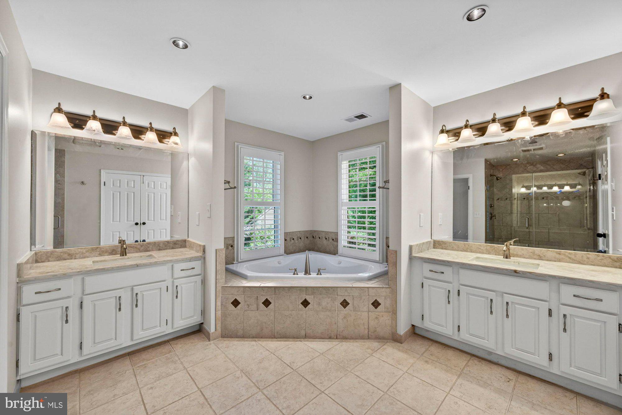 WOLFTRAP MEADOWS - Residential