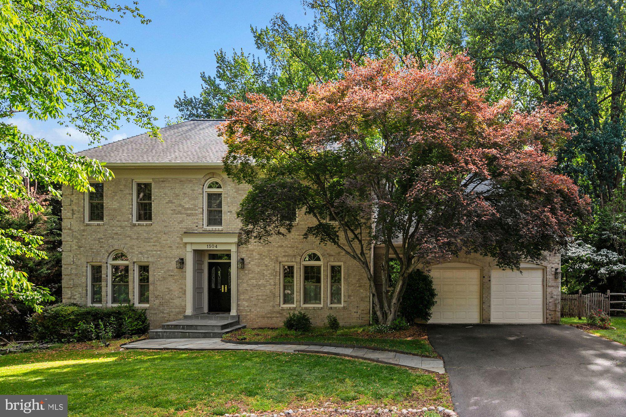 WOLFTRAP MEADOWS - Residential
