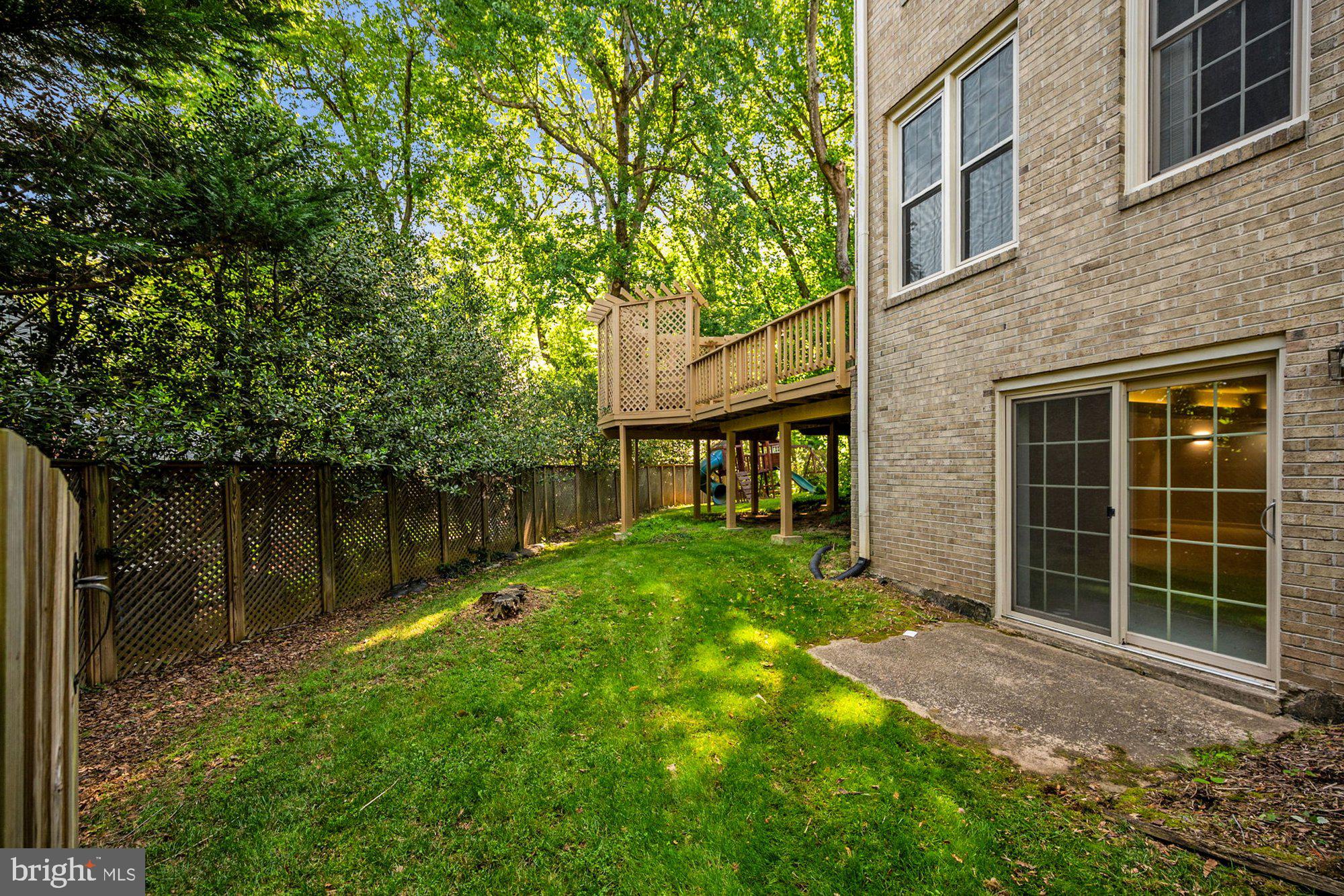 WOLFTRAP MEADOWS - Residential