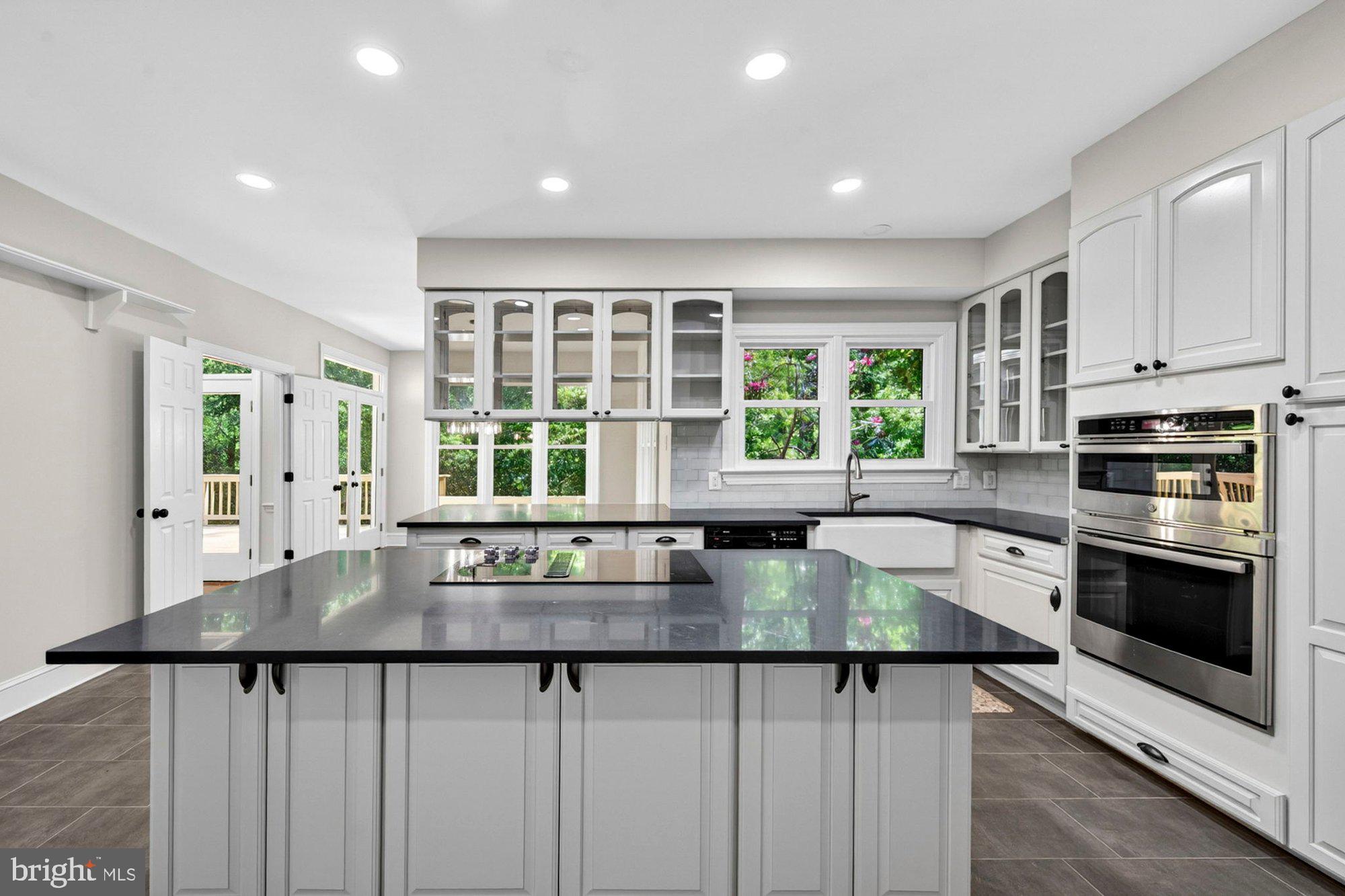 WOLFTRAP MEADOWS - Residential