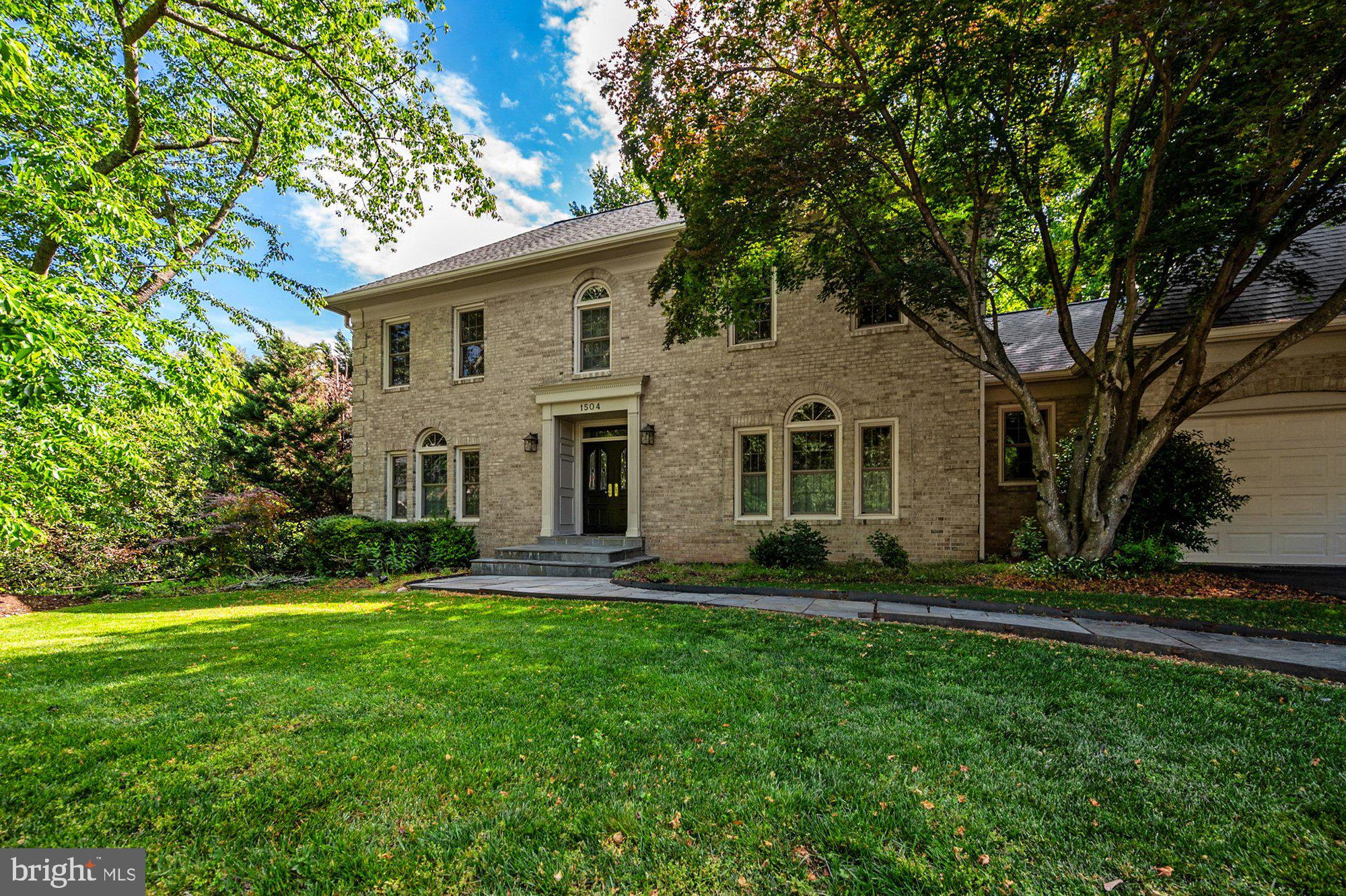 WOLFTRAP MEADOWS - Residential