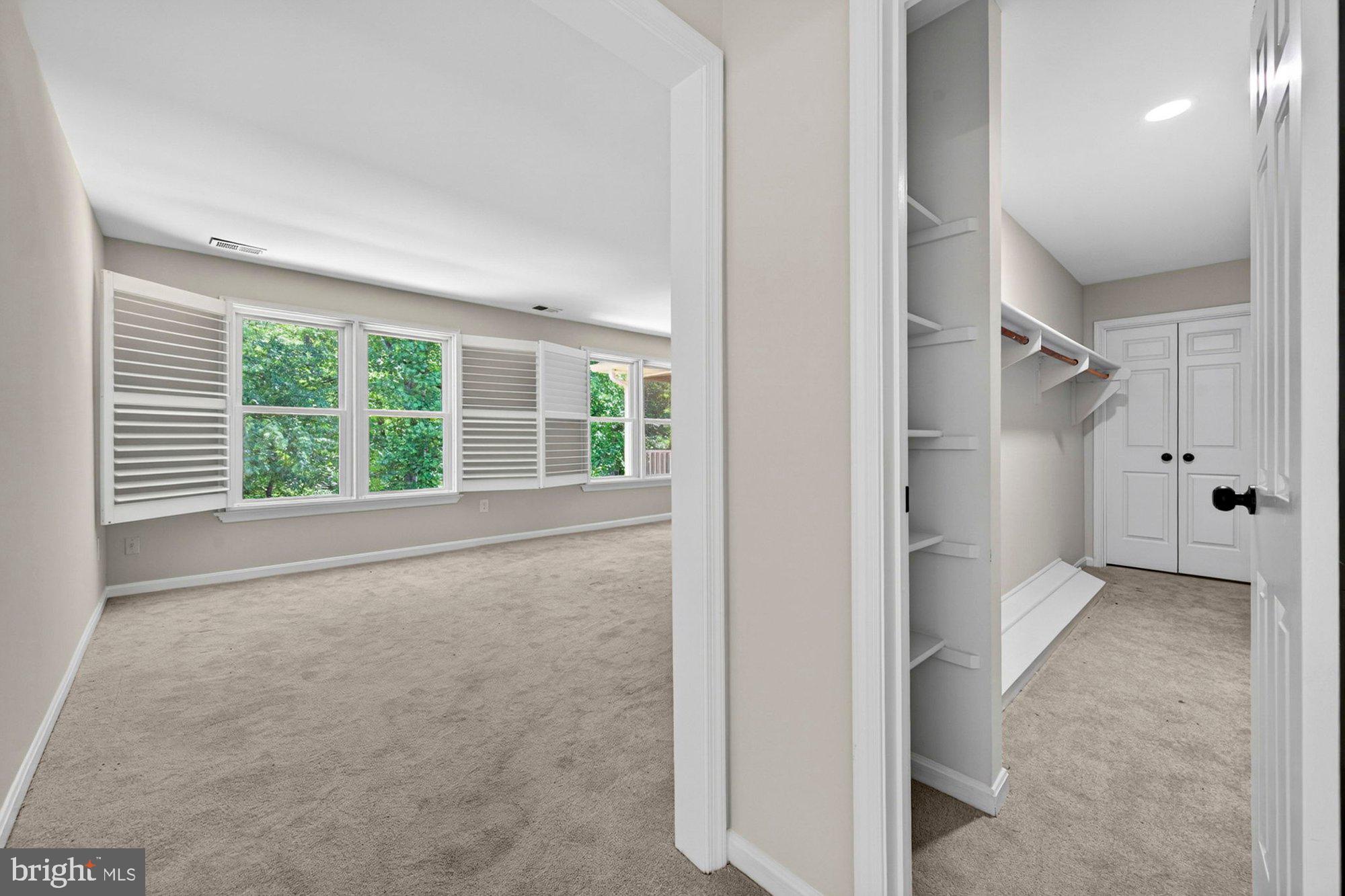 WOLFTRAP MEADOWS - Residential