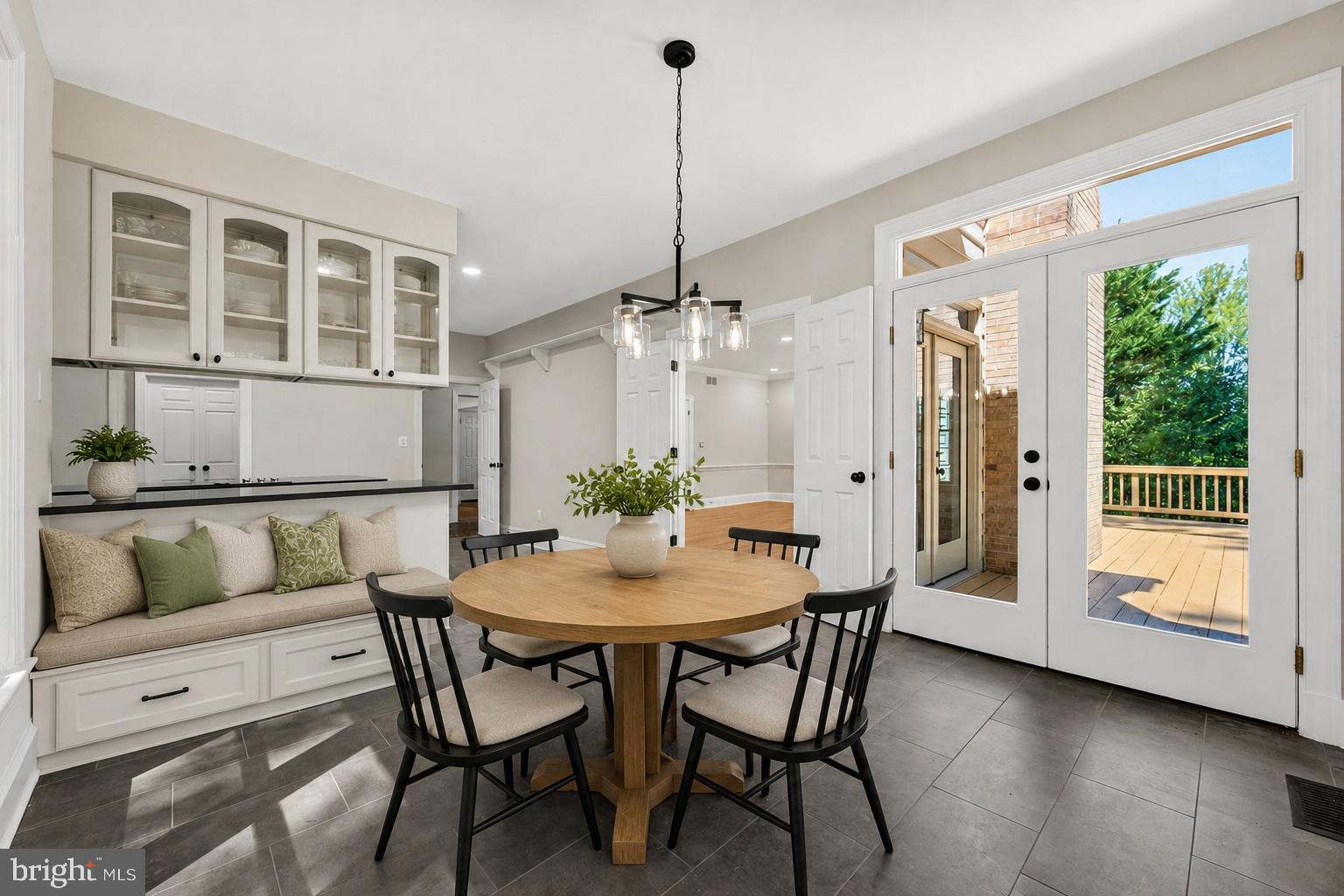 WOLFTRAP MEADOWS - Residential