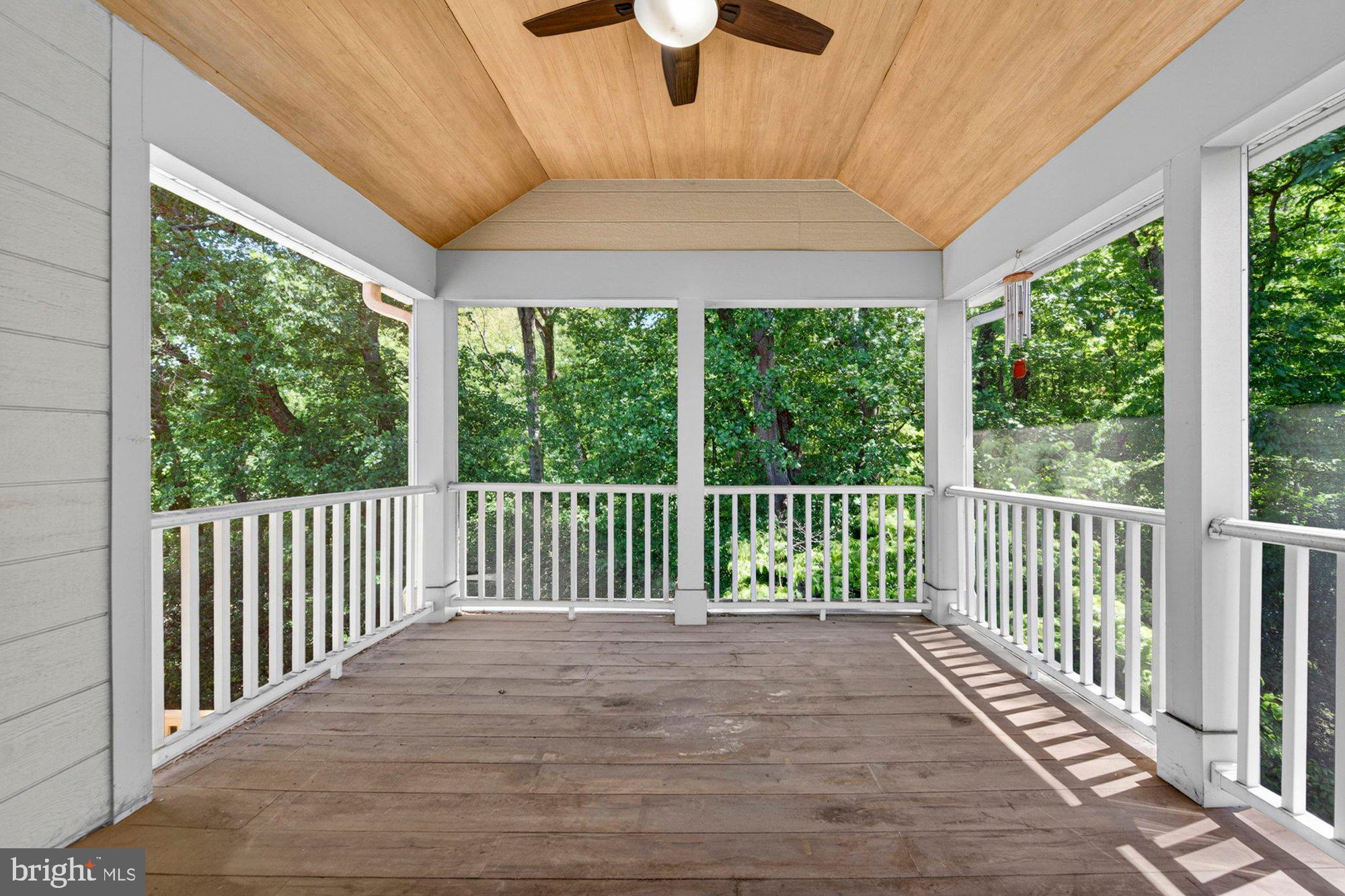 WOLFTRAP MEADOWS - Residential