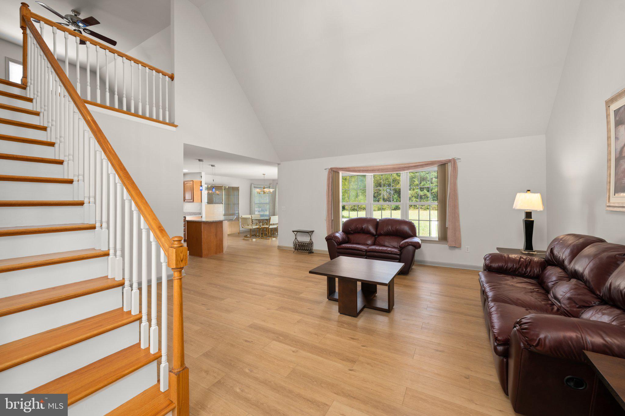 10532 FOX GLEN DRIVE