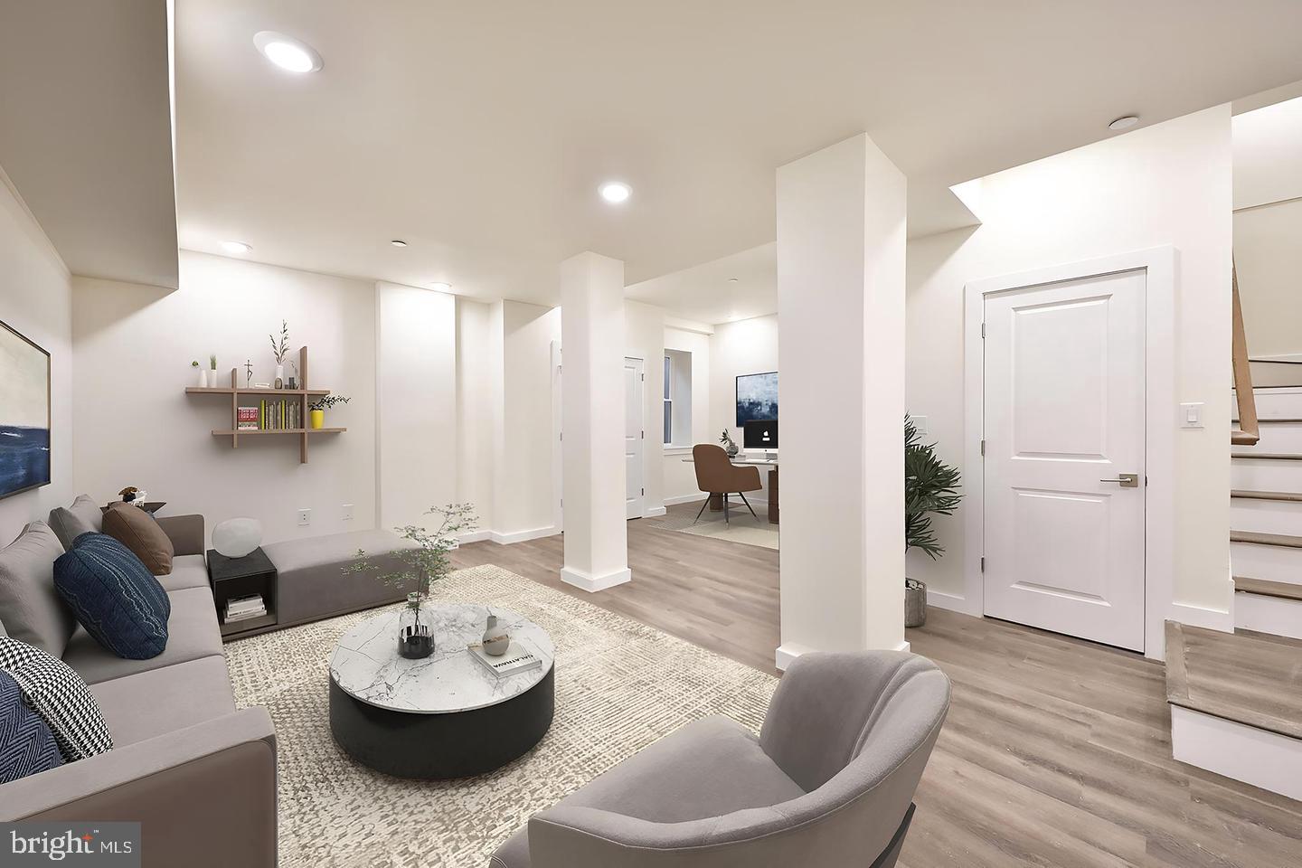 1500 N RANDOLPH STREET 8