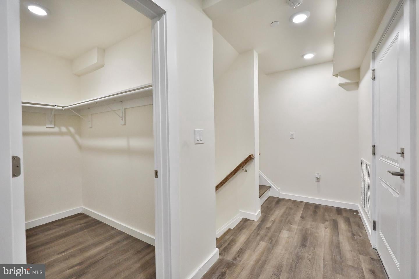 1500 N RANDOLPH STREET 8