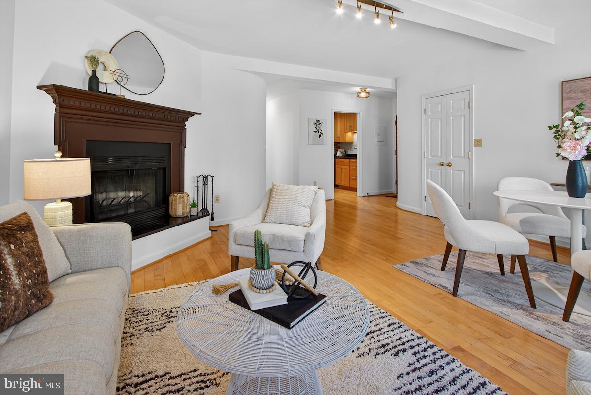 1810 CALIFORNIA STREET NW 202