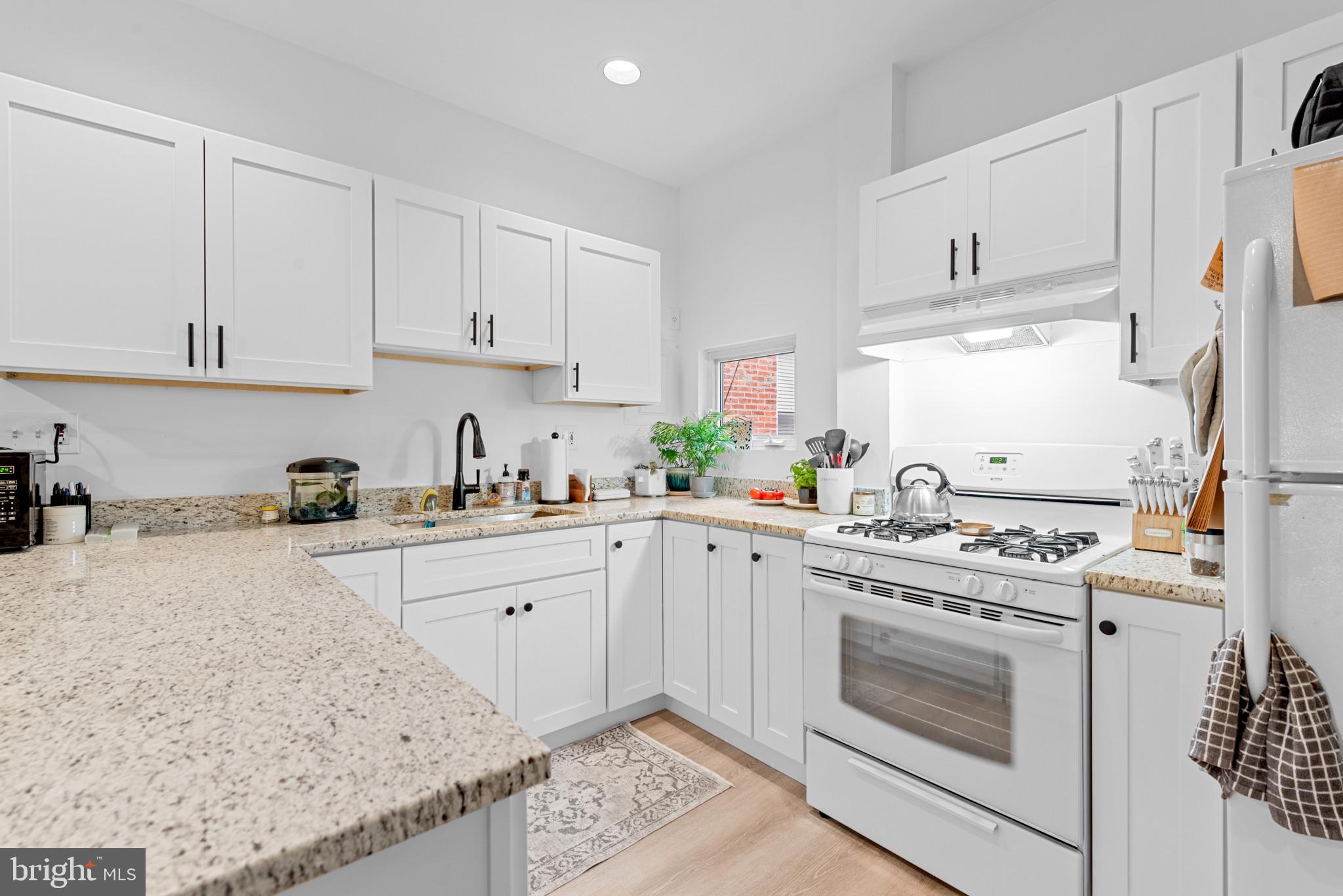 FEDERAL HILL HISTORIC DISTRICT - Residential Lease