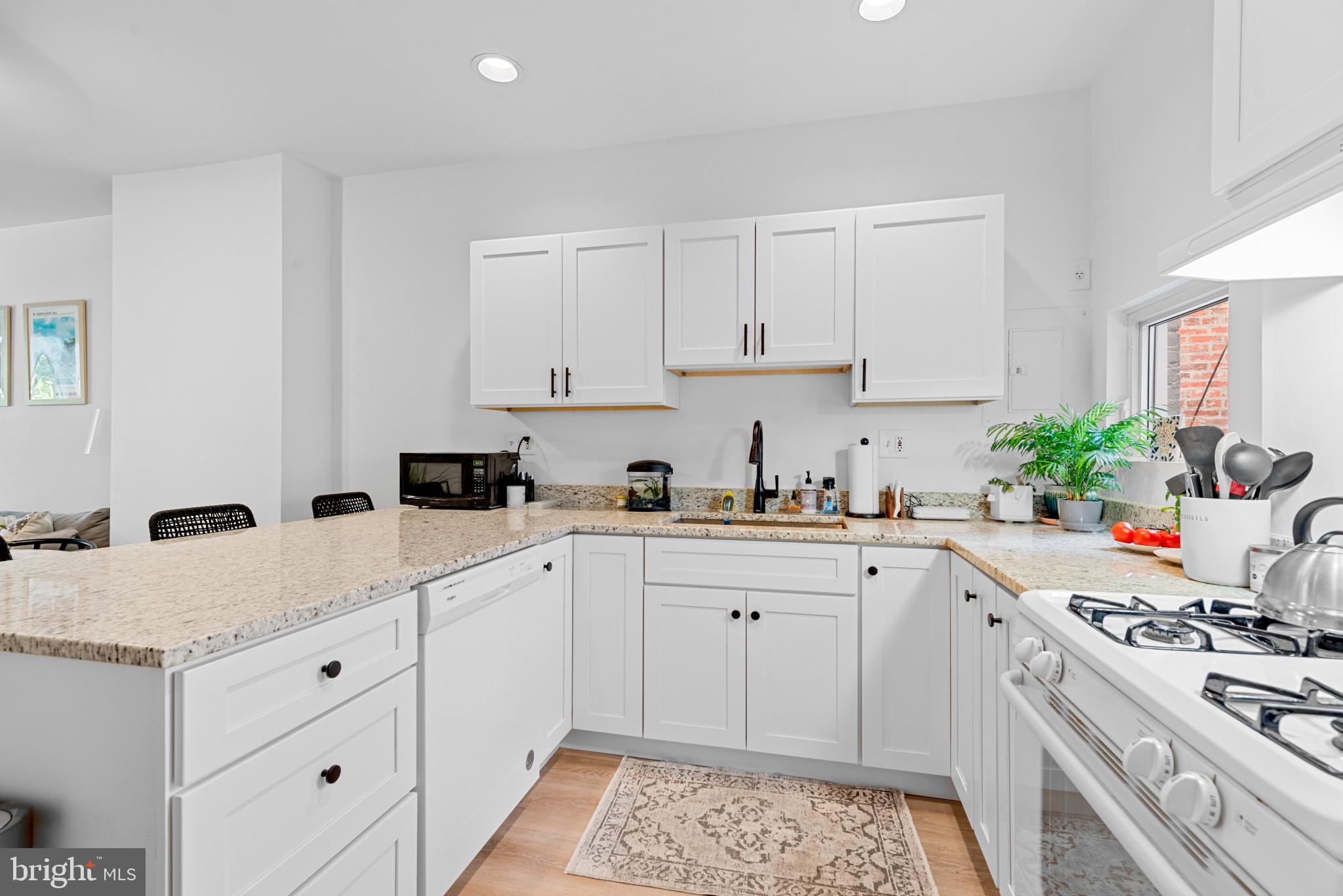 FEDERAL HILL HISTORIC DISTRICT - Residential Lease