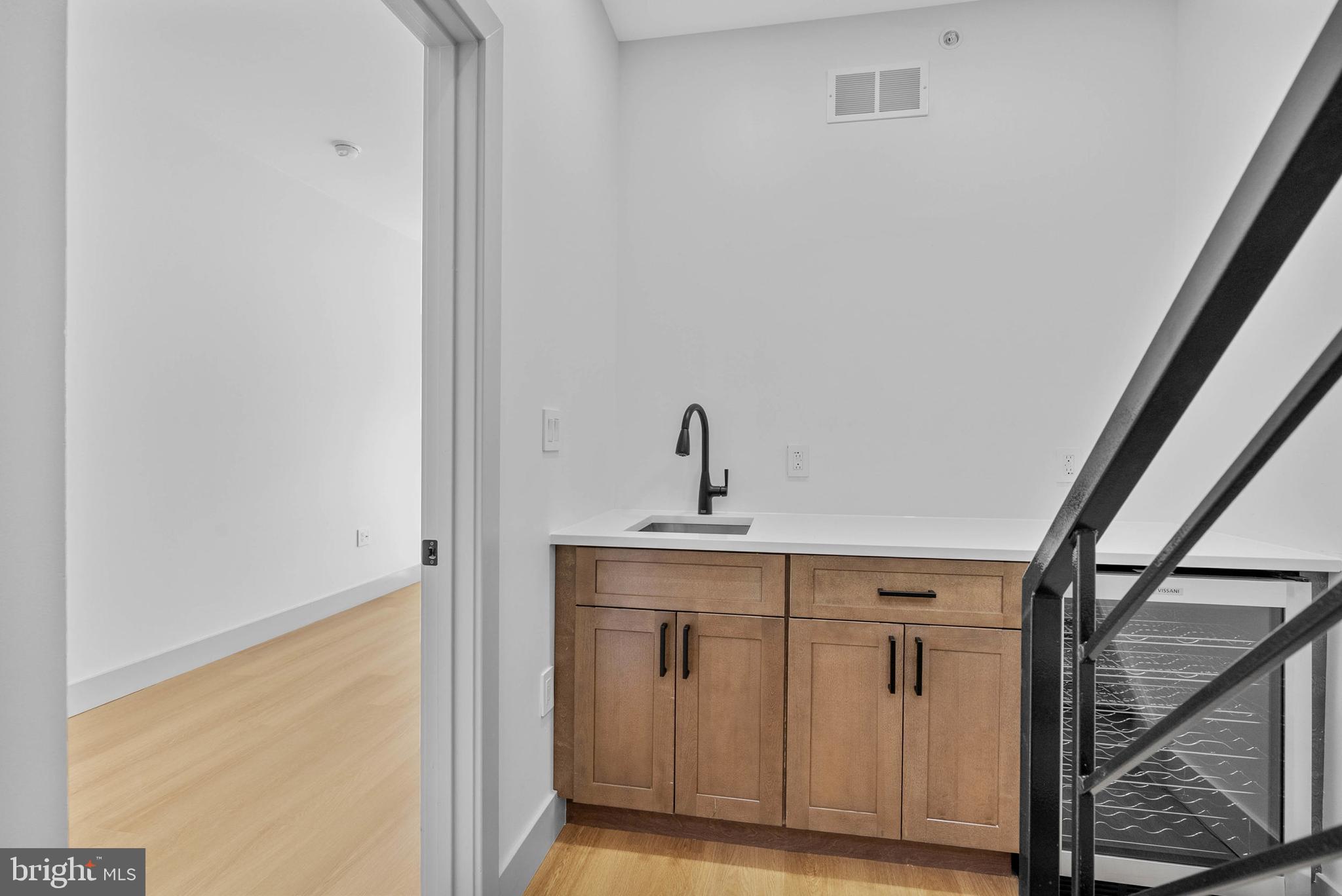 PASSYUNK SQUARE - Residential