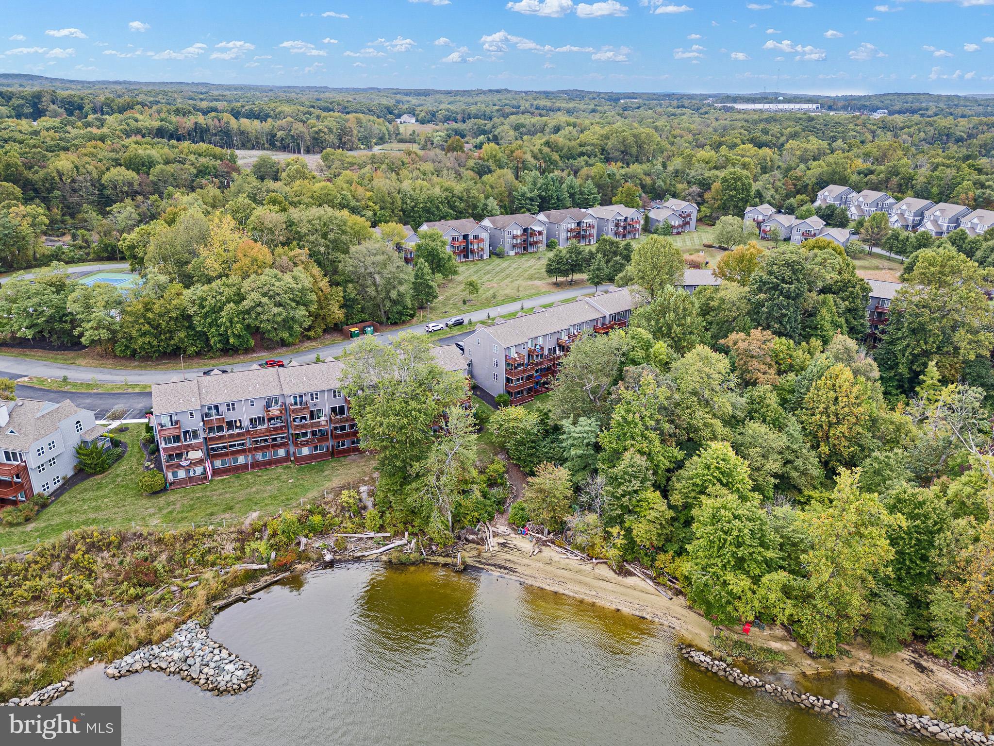 60 NORTH EAST ISLE