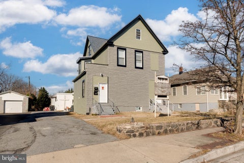 Multifamily For Sale - 4906 Harford Road<br/> BALTIMORE, MD 21214