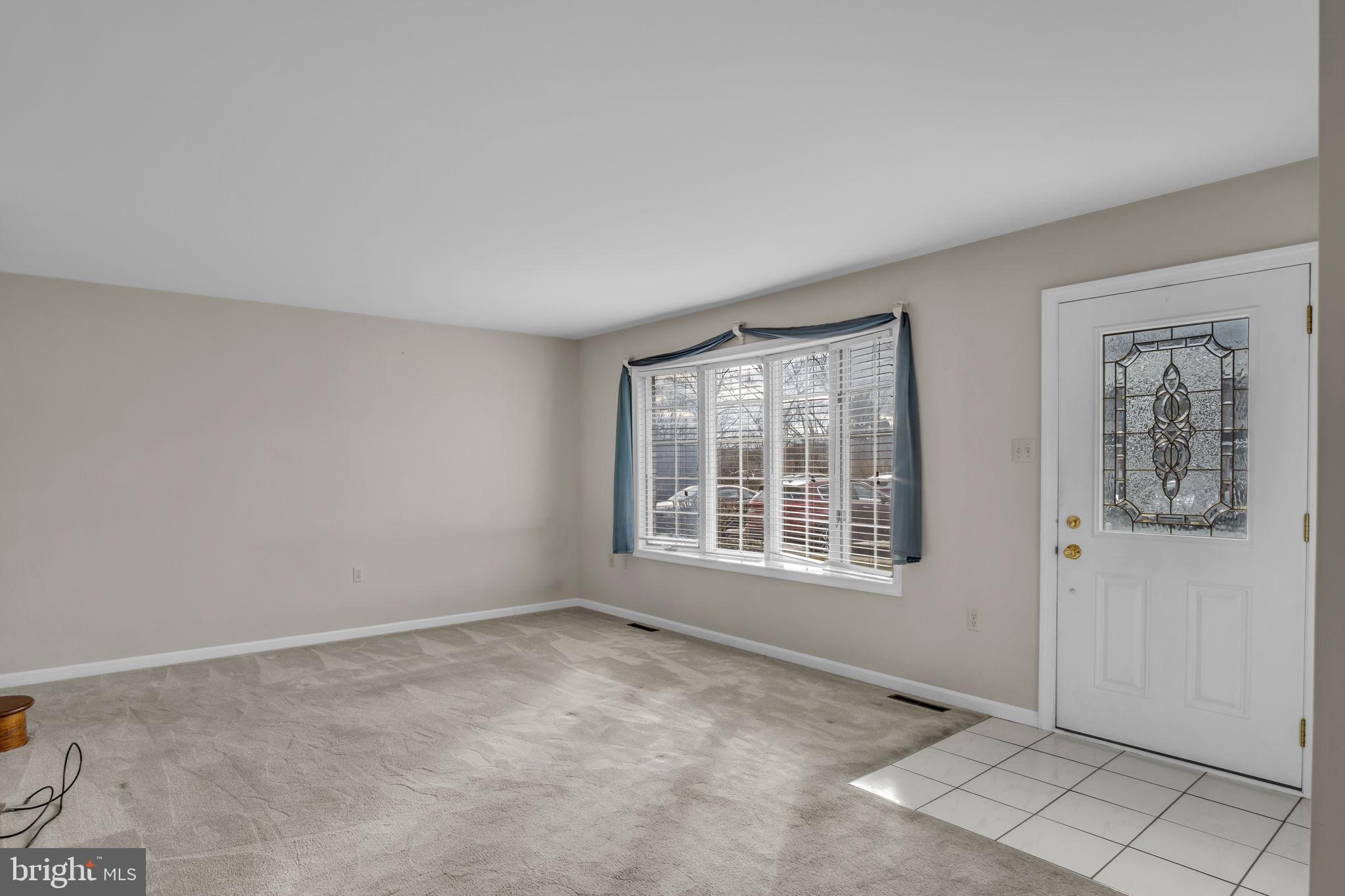 HALCYON HILLS - Residential