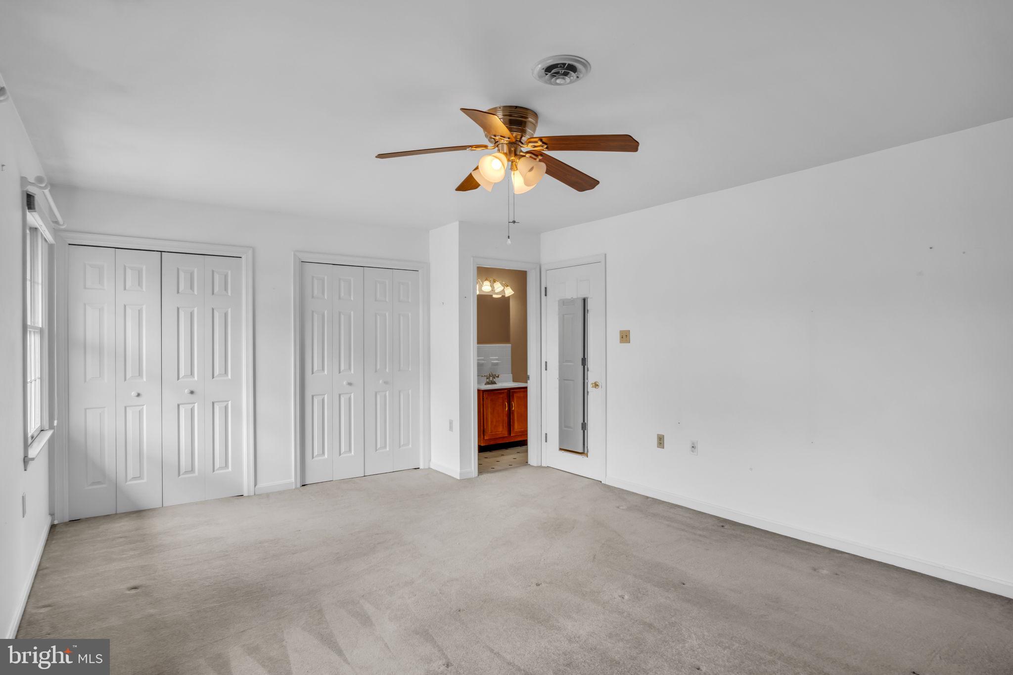 HALCYON HILLS - Residential