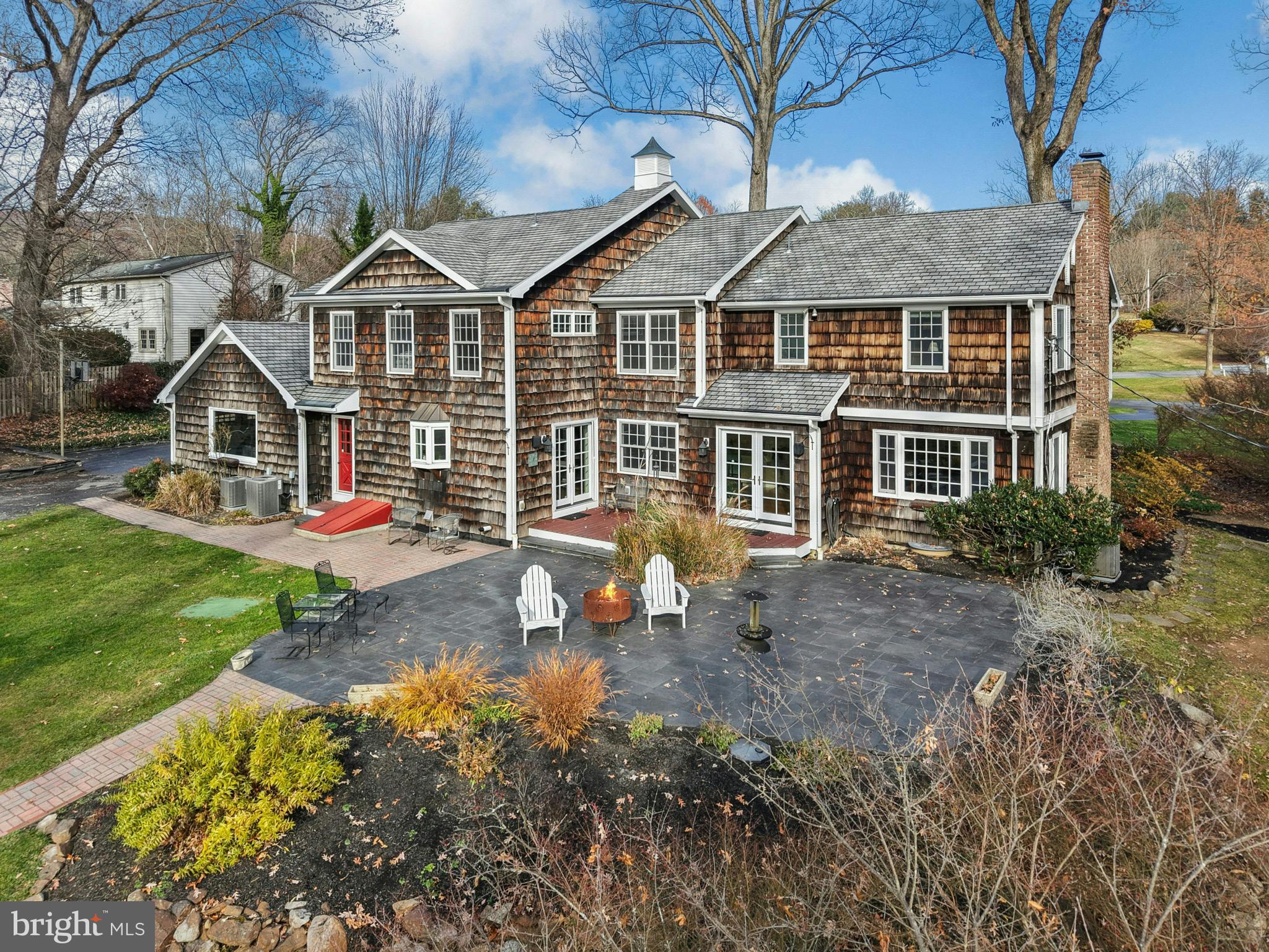 SAUCON VALLEY ESTATE - Residential