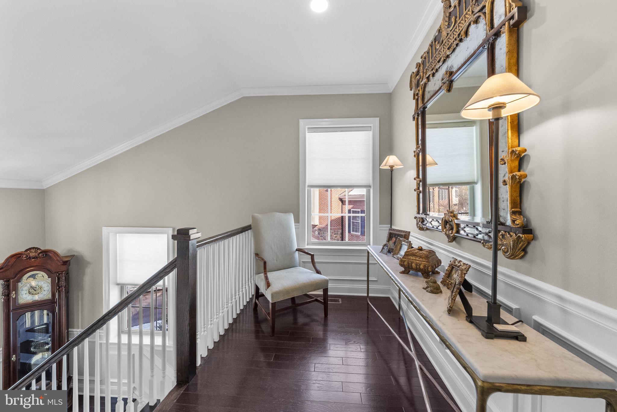 WALDEN SQUARE - Residential