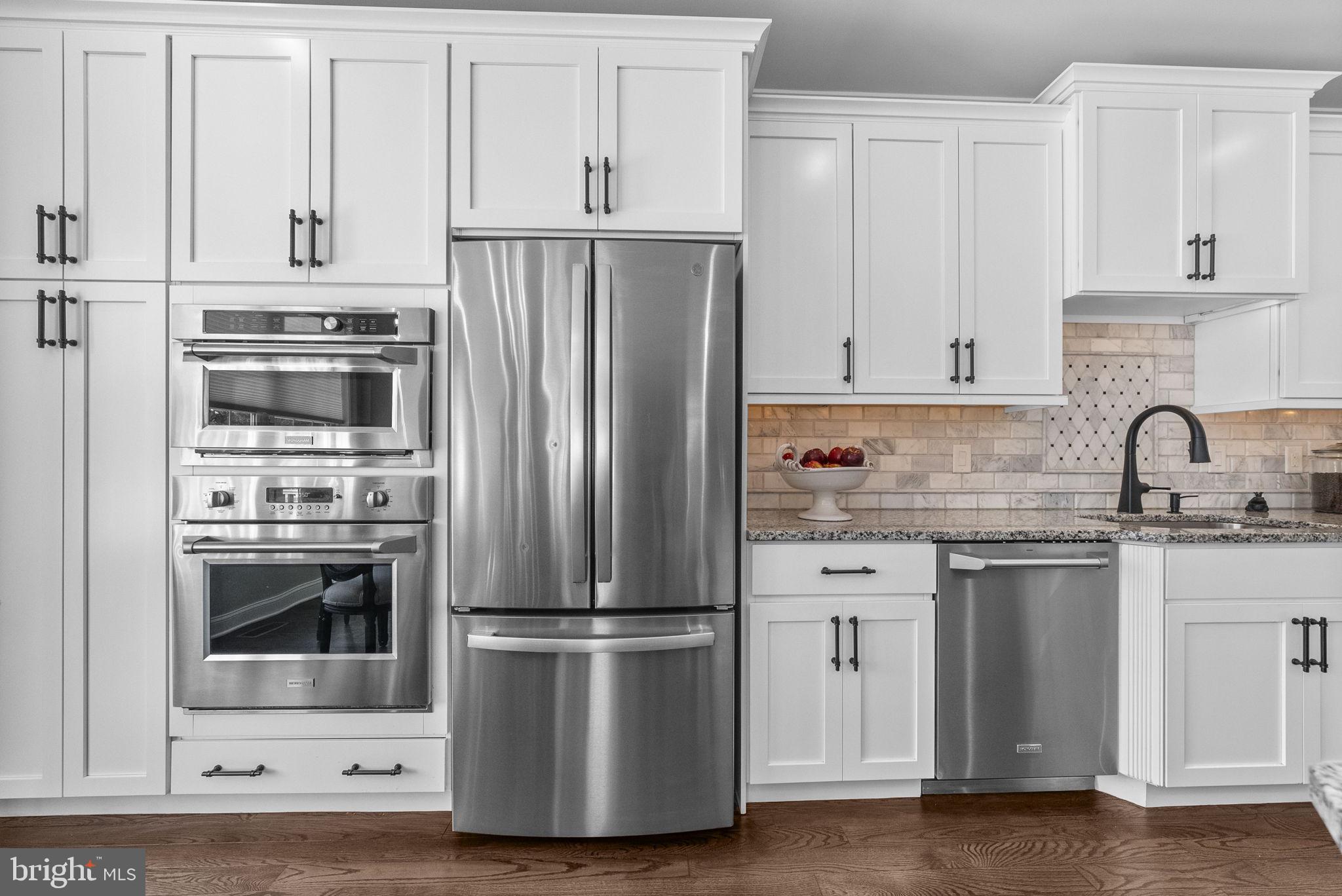 WALDEN SQUARE - Residential