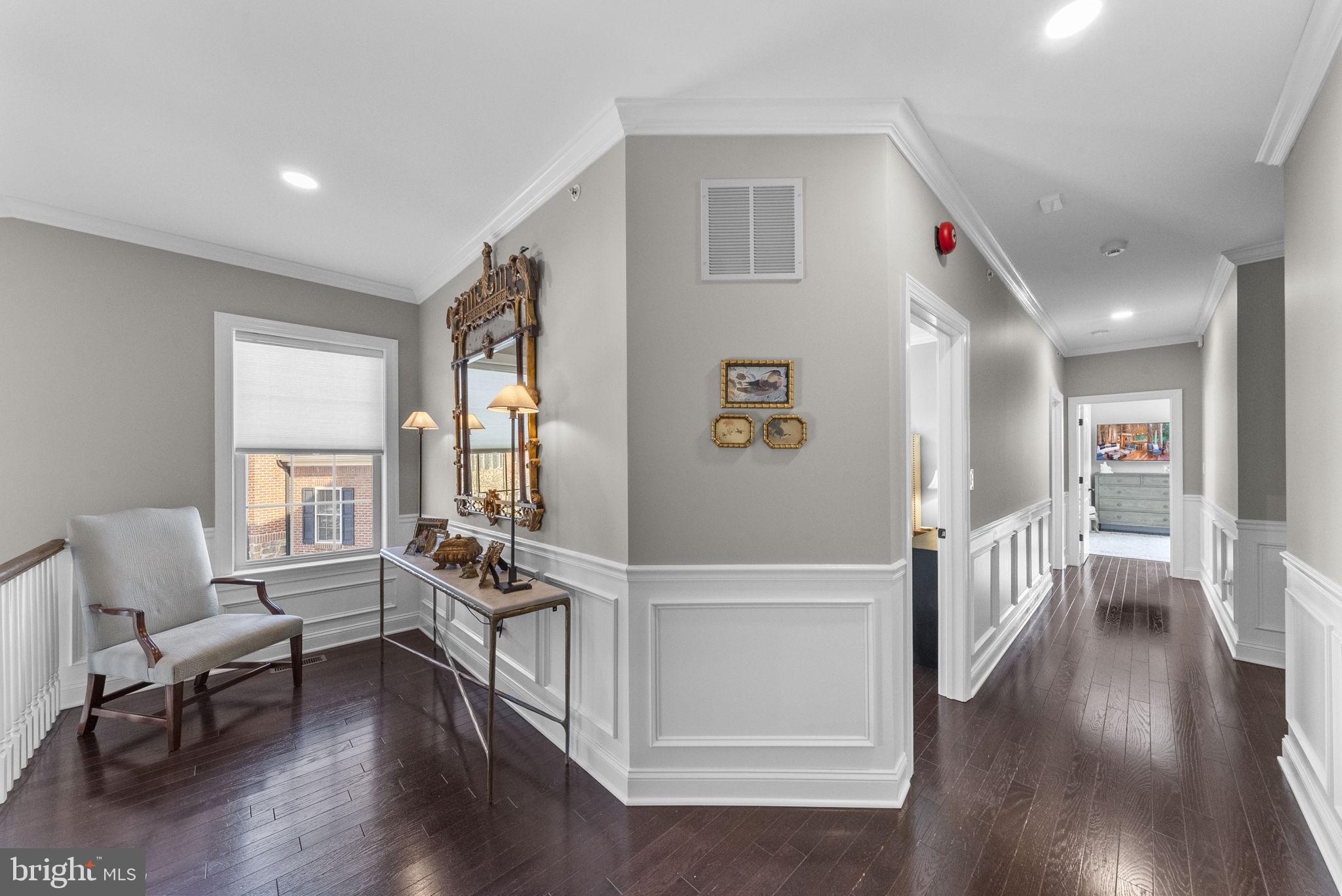 WALDEN SQUARE - Residential