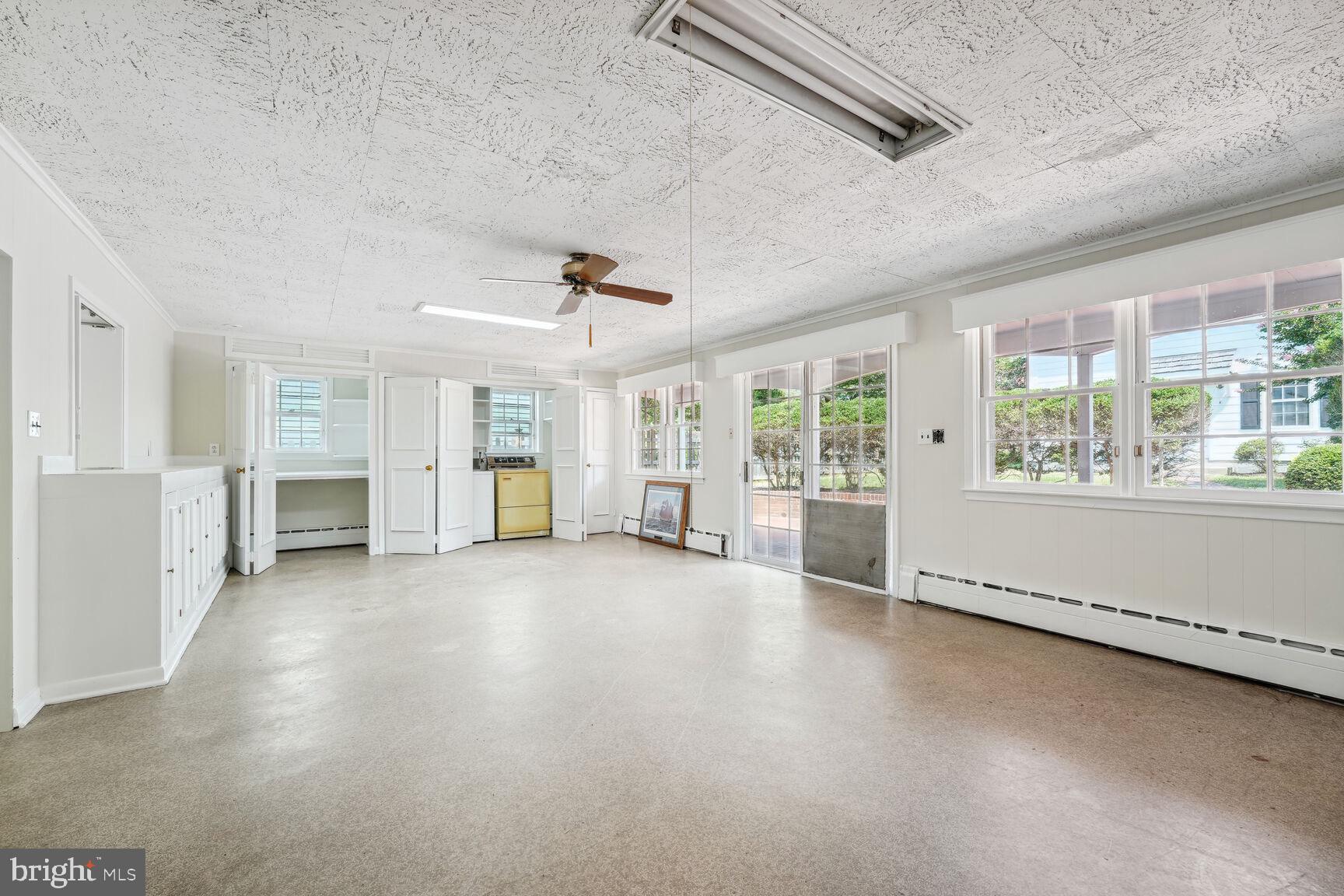 OLD TOWN ALEXANDRIA - Residential