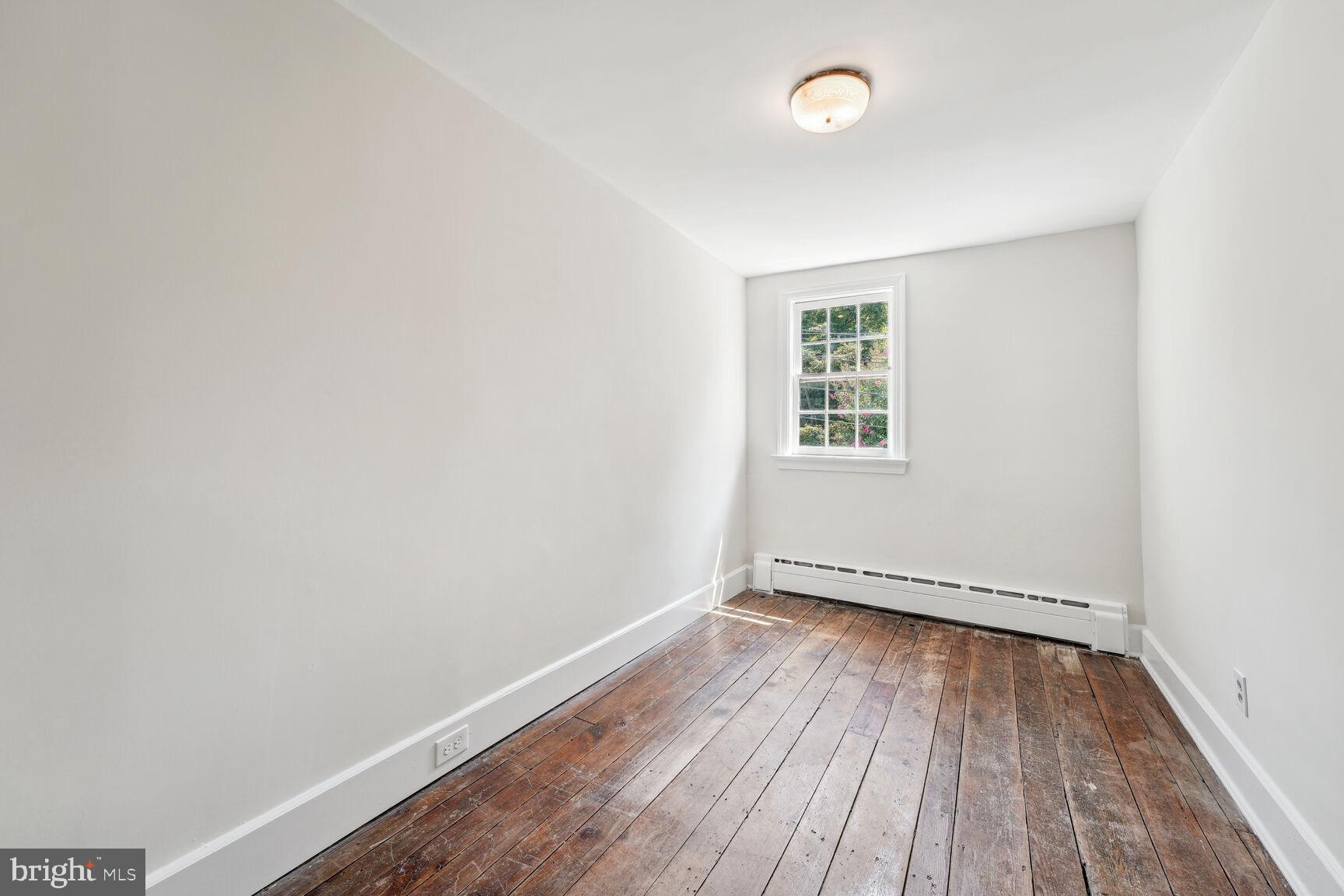 OLD TOWN ALEXANDRIA - Residential