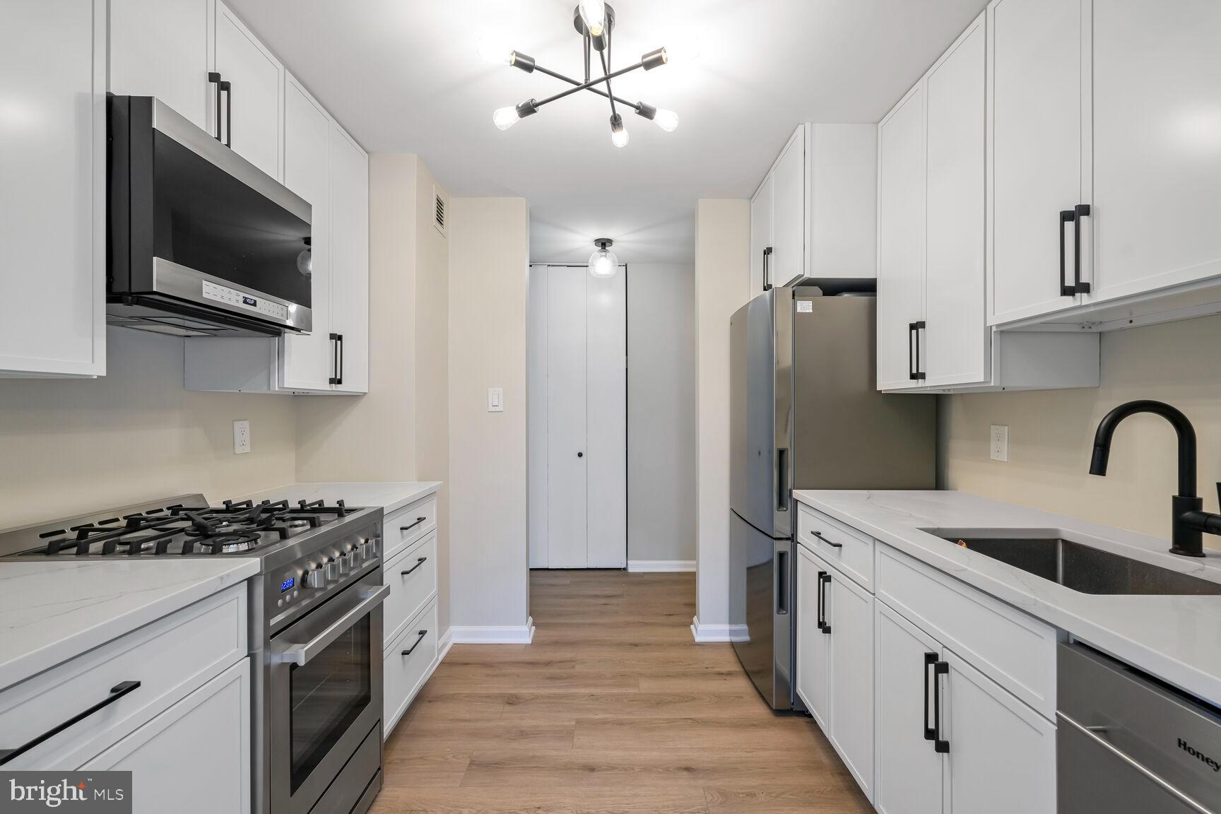 4520 KING STREET 609