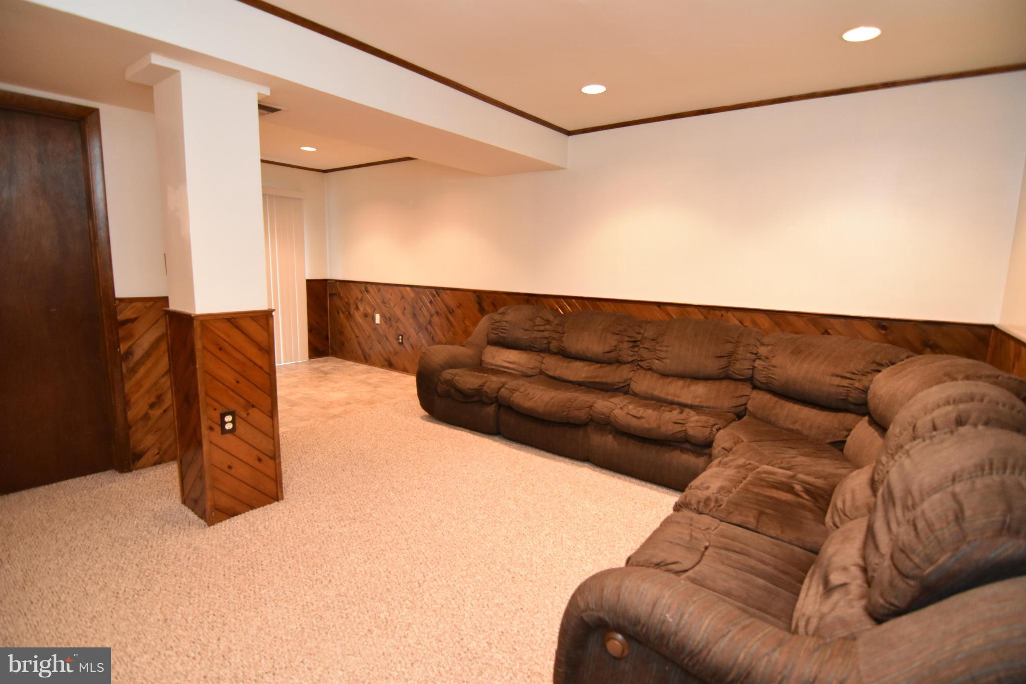 SPRING VALLEY - Residential