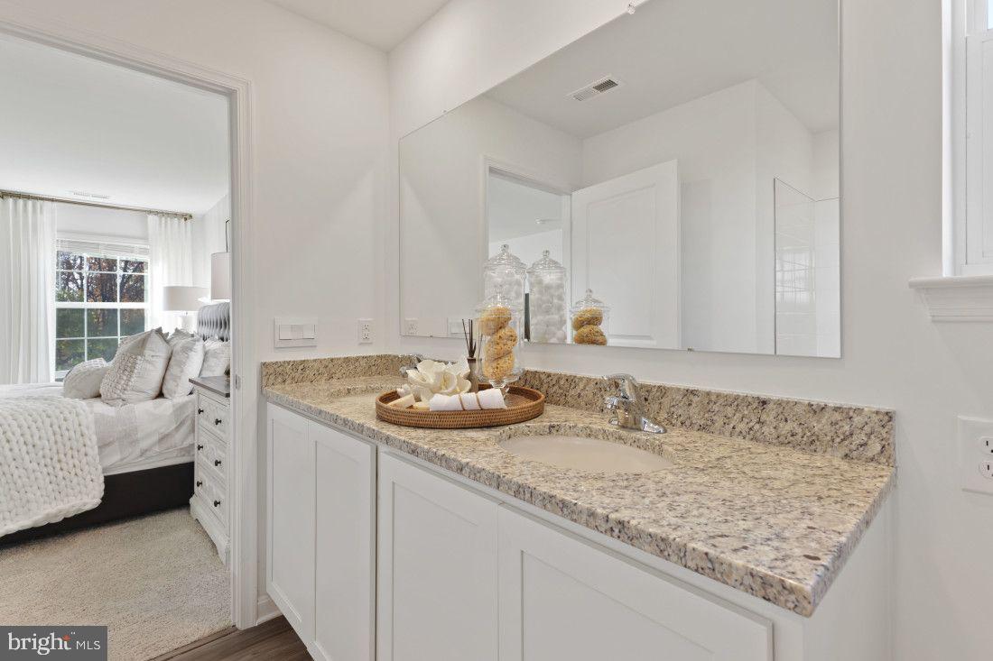 PAHAGACO HILLS - Residential