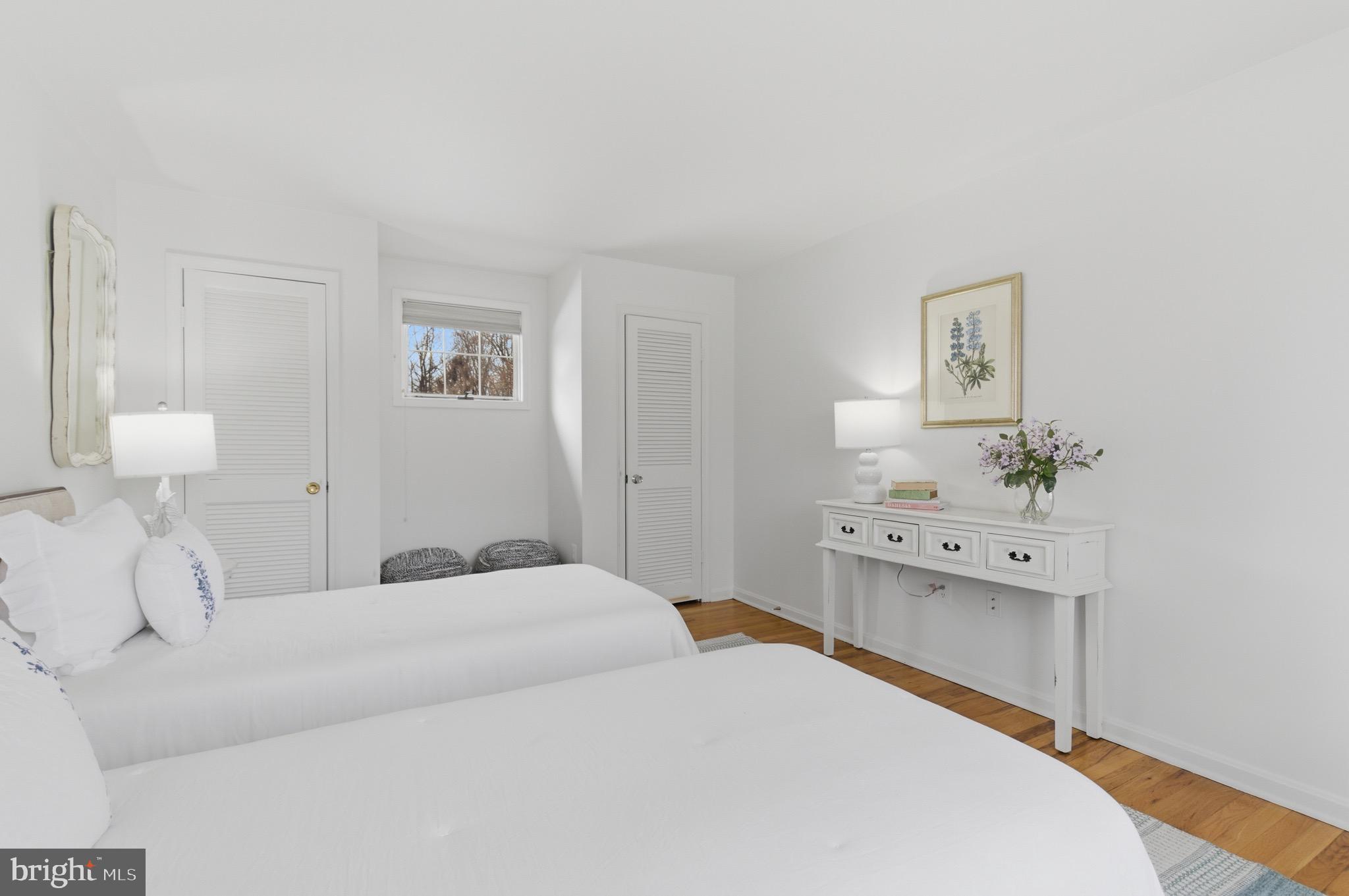 SLEEPY HOLLOW PARK - Residential