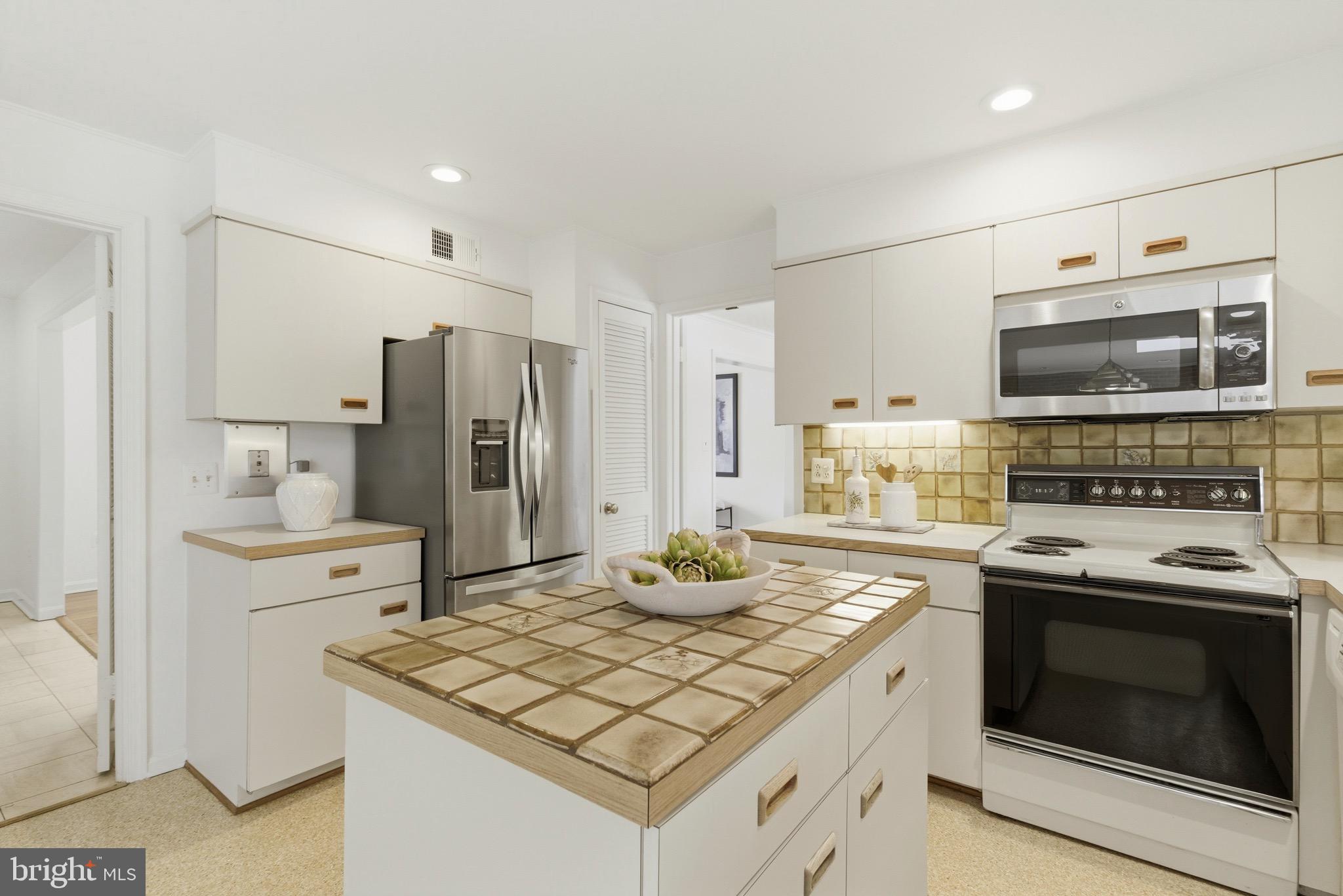 SLEEPY HOLLOW PARK - Residential